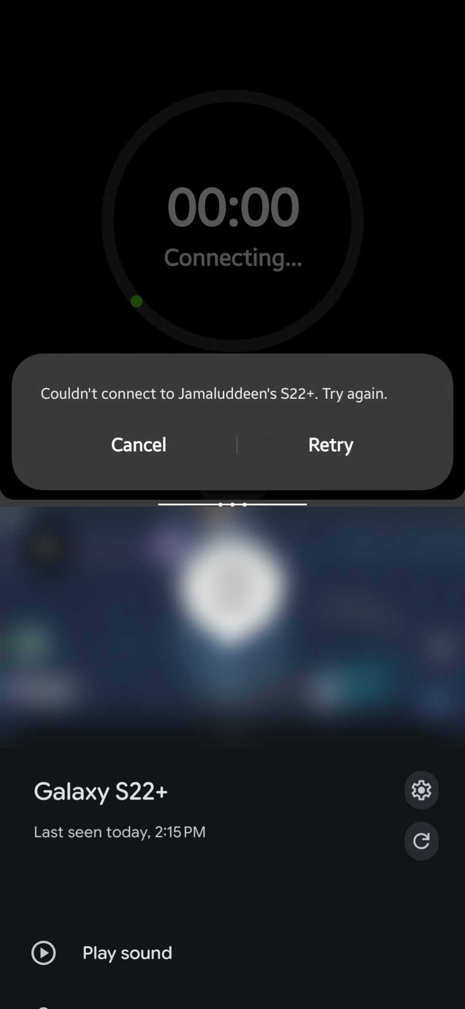 Split screen with Samsung Find Search nearby showing a failed connection message with Cancel and Retry buttons, and Google Find Hub showing the Galaxy S22+ last seen today at 2:15 PM over a blurred map