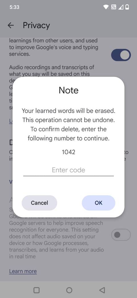 Screenshot che mostra come eliminare le parole apprese in Gboard