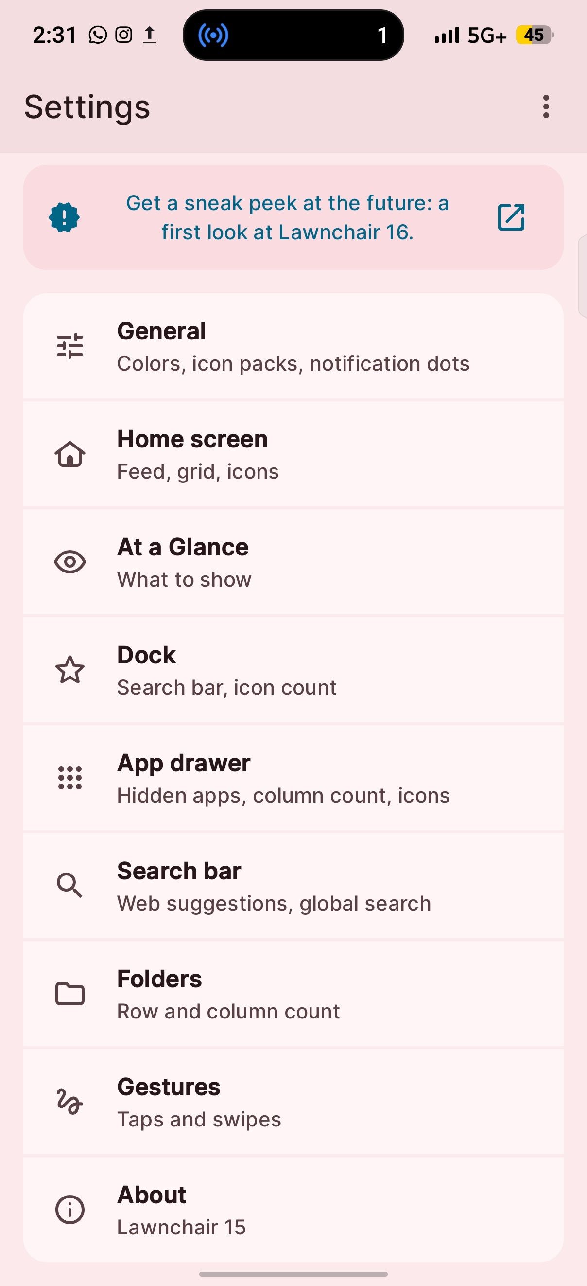 Lawnchair main menu showing General settings and different customization options