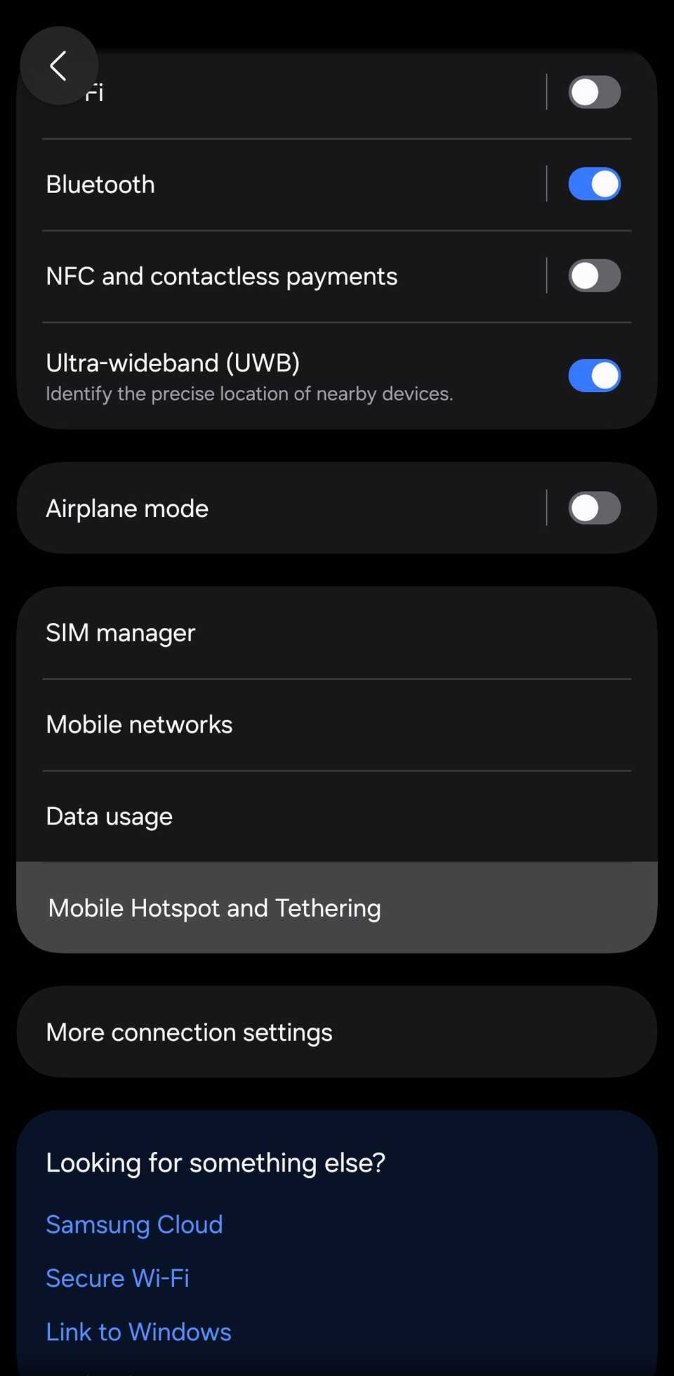 Samsung Connection settings with 'Mobile Hotspot and Tethering' highlighted.