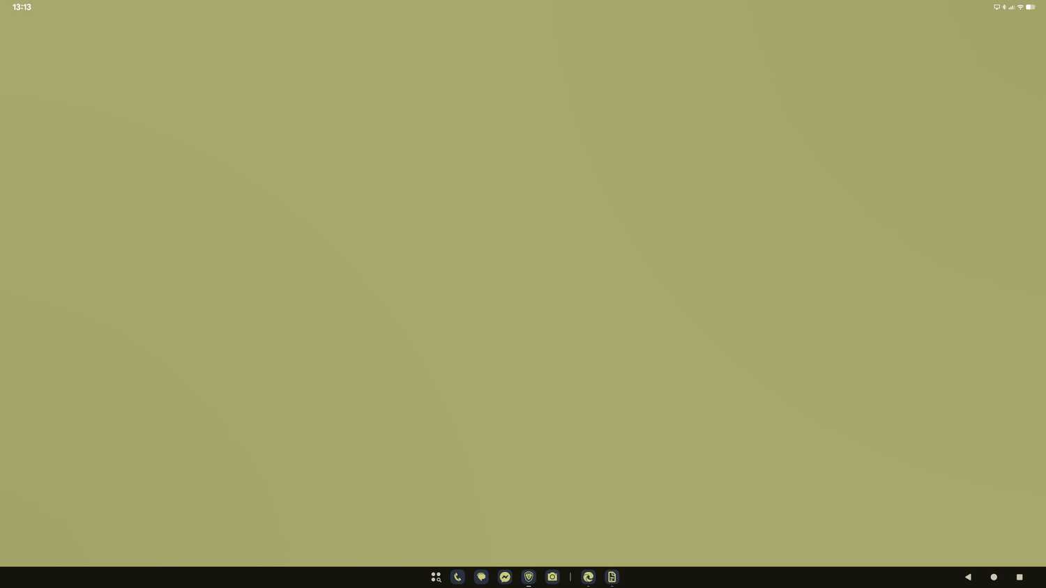 Android Desktop Mode on a Google Pixel phone