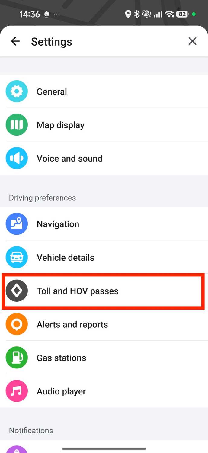 Screenshot from Waze showing Toll and HOV pass setting