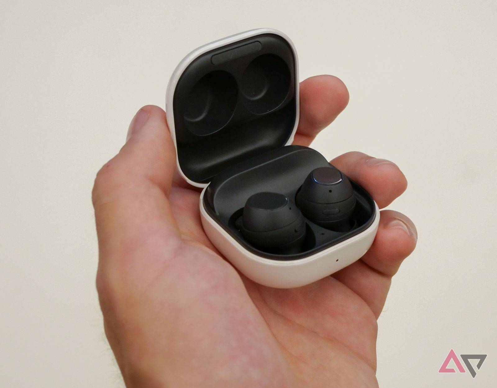 Are the Samsung Galaxy Buds FE waterproof? - Main Image
