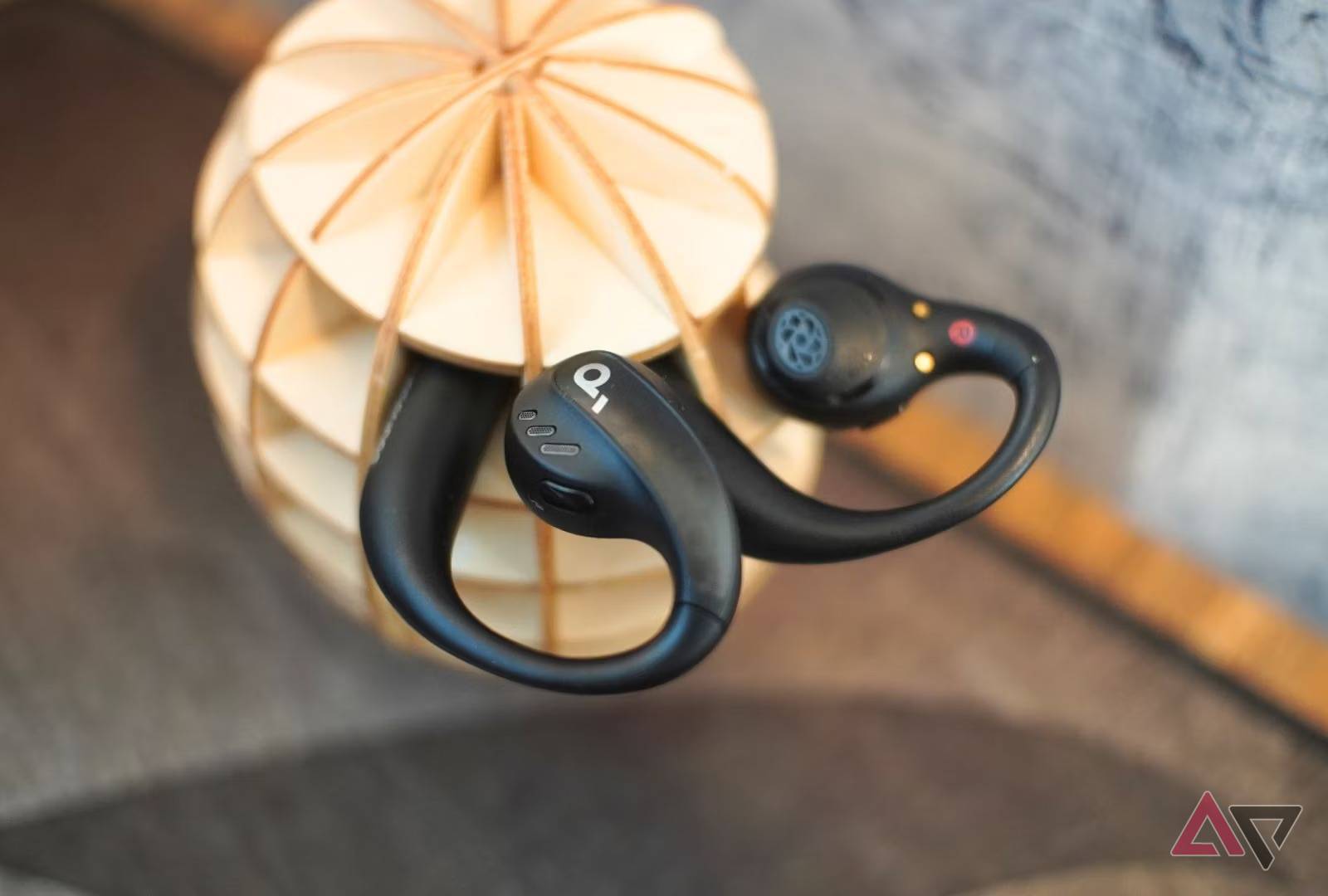 【美品】　Anker Soundcore AeroFit Pro Anker Soundcore AeroFit Pro Review | PCMag