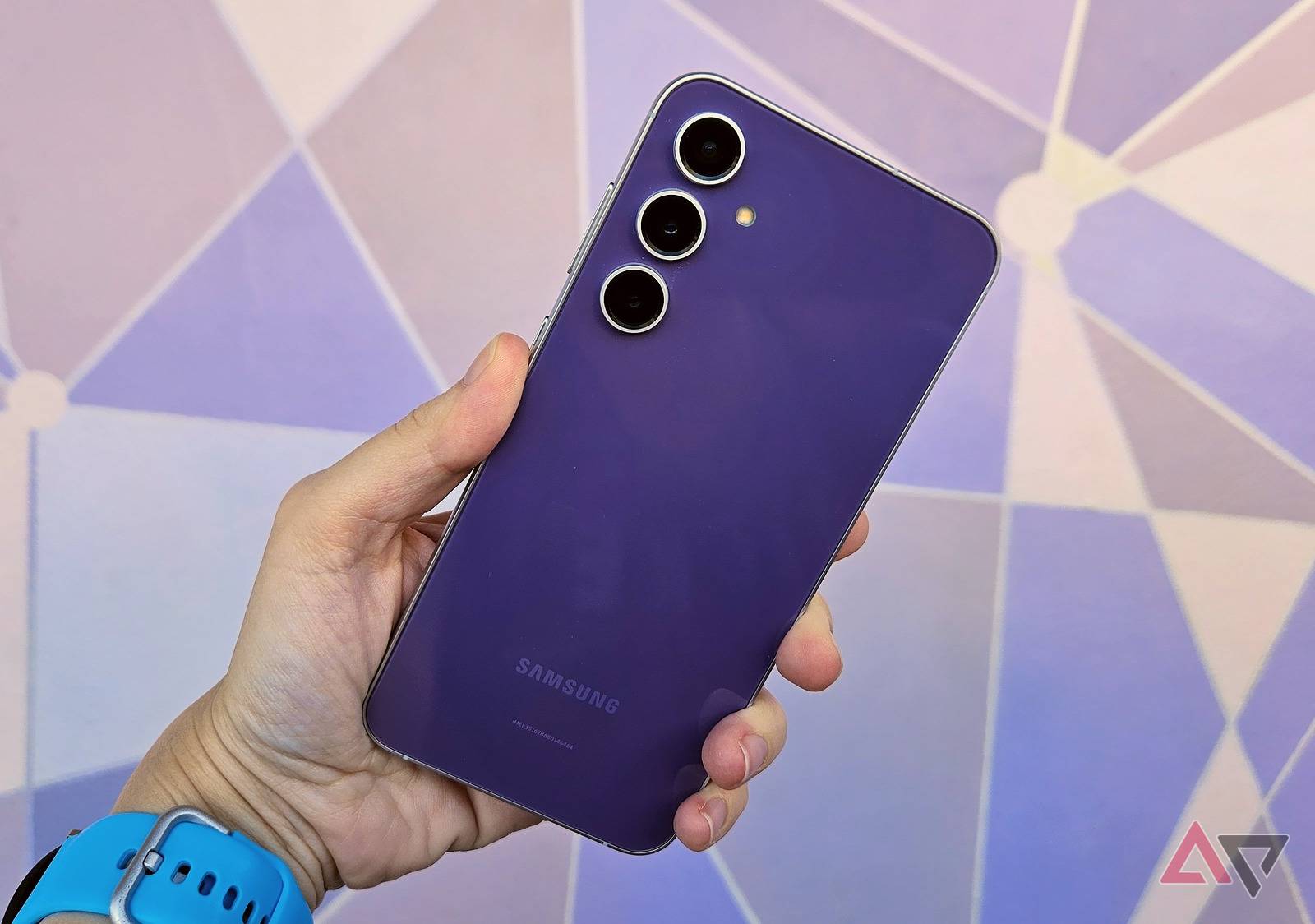 This Galaxy S23 FE discount may be the best Black Friday phone