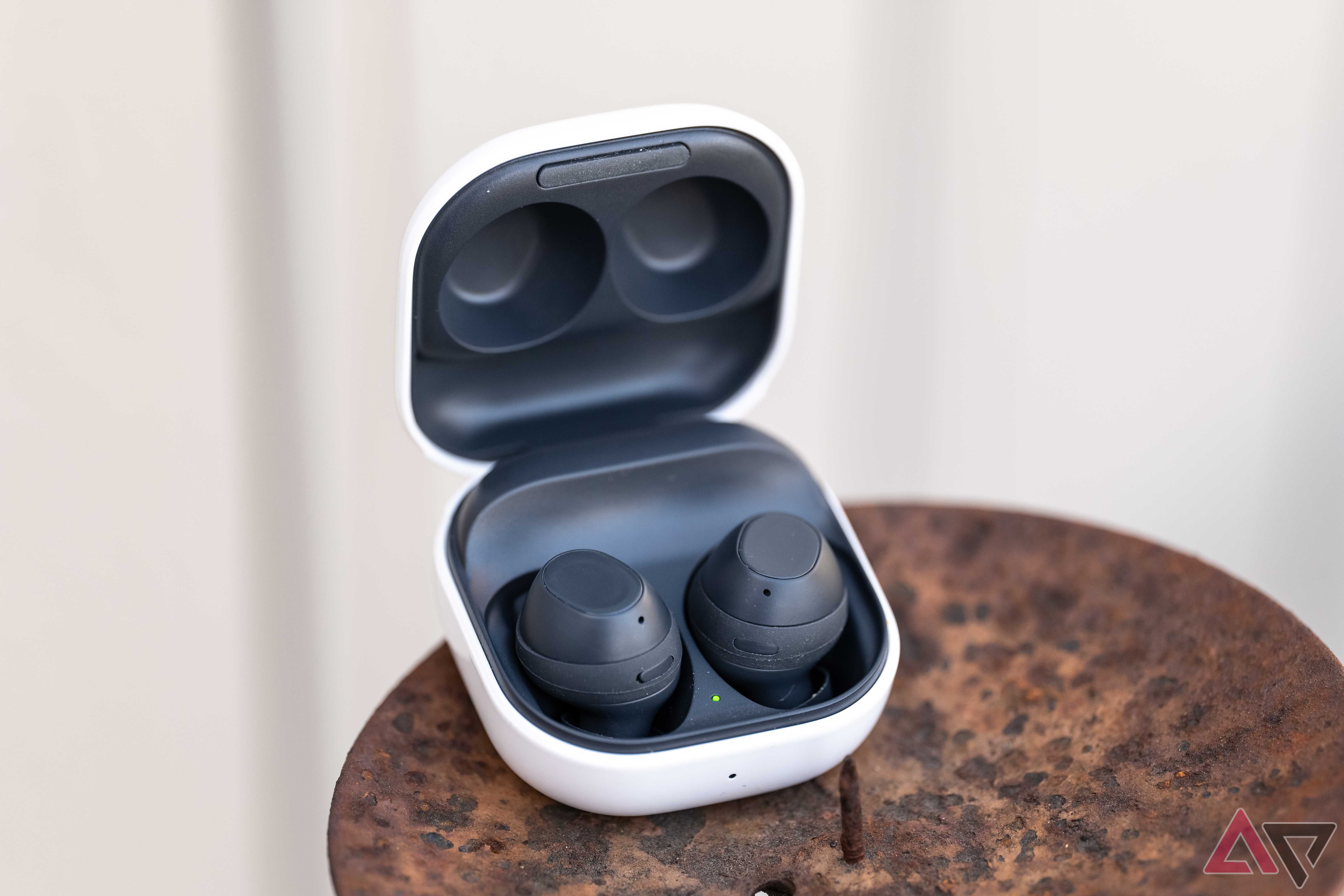 Samsung's next budget earbuds could right all the Buds FE wrongs
