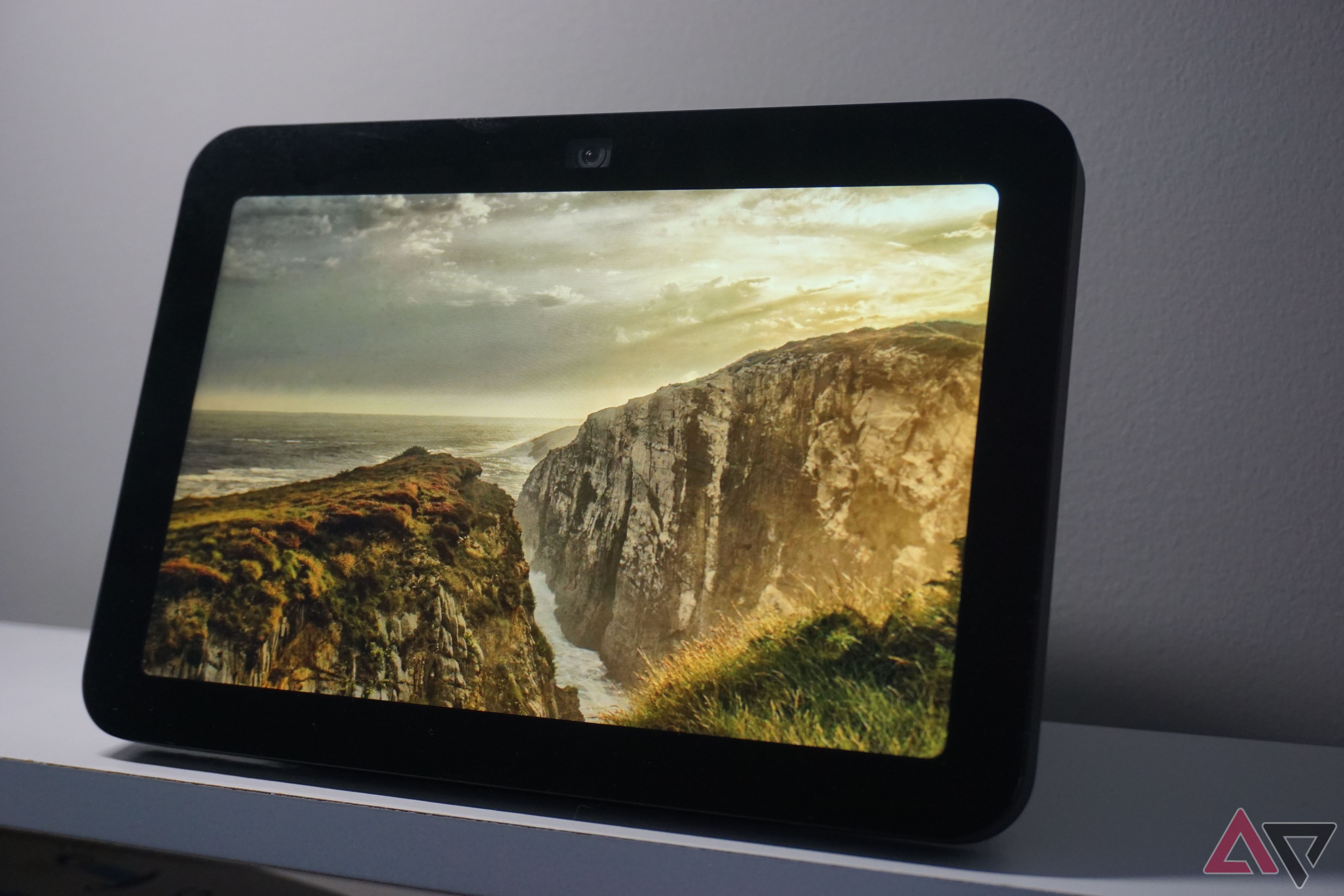 Amazon Echo Show 8 (2023) review: More than just a pretty screen