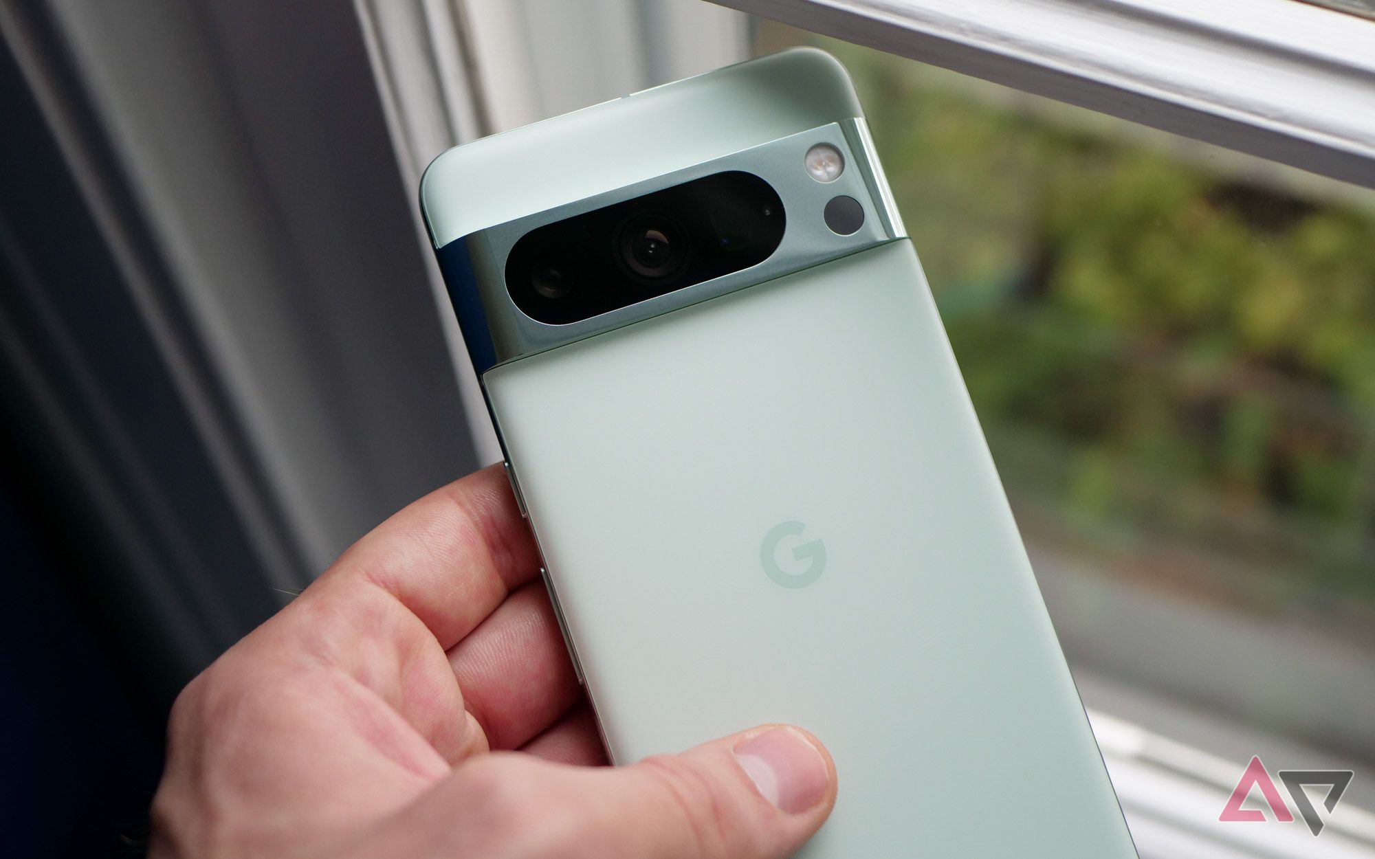 Google Pixel 8　ミント Google Pixel 8」128GBモデルに新色ミント、ソフトバンク・au