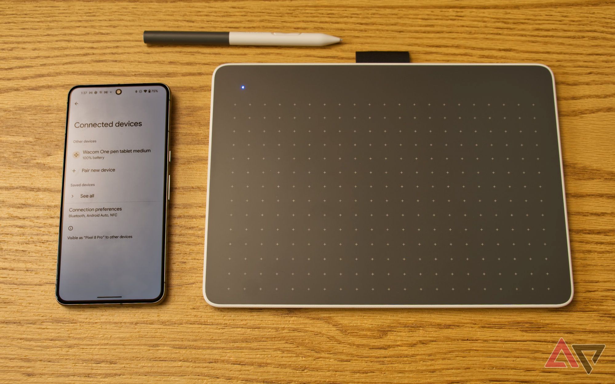 Wacom One Better Than Wacom XP-PEN Deco 01 Vs Wacom One Medium Comparison:  Connection · Pen