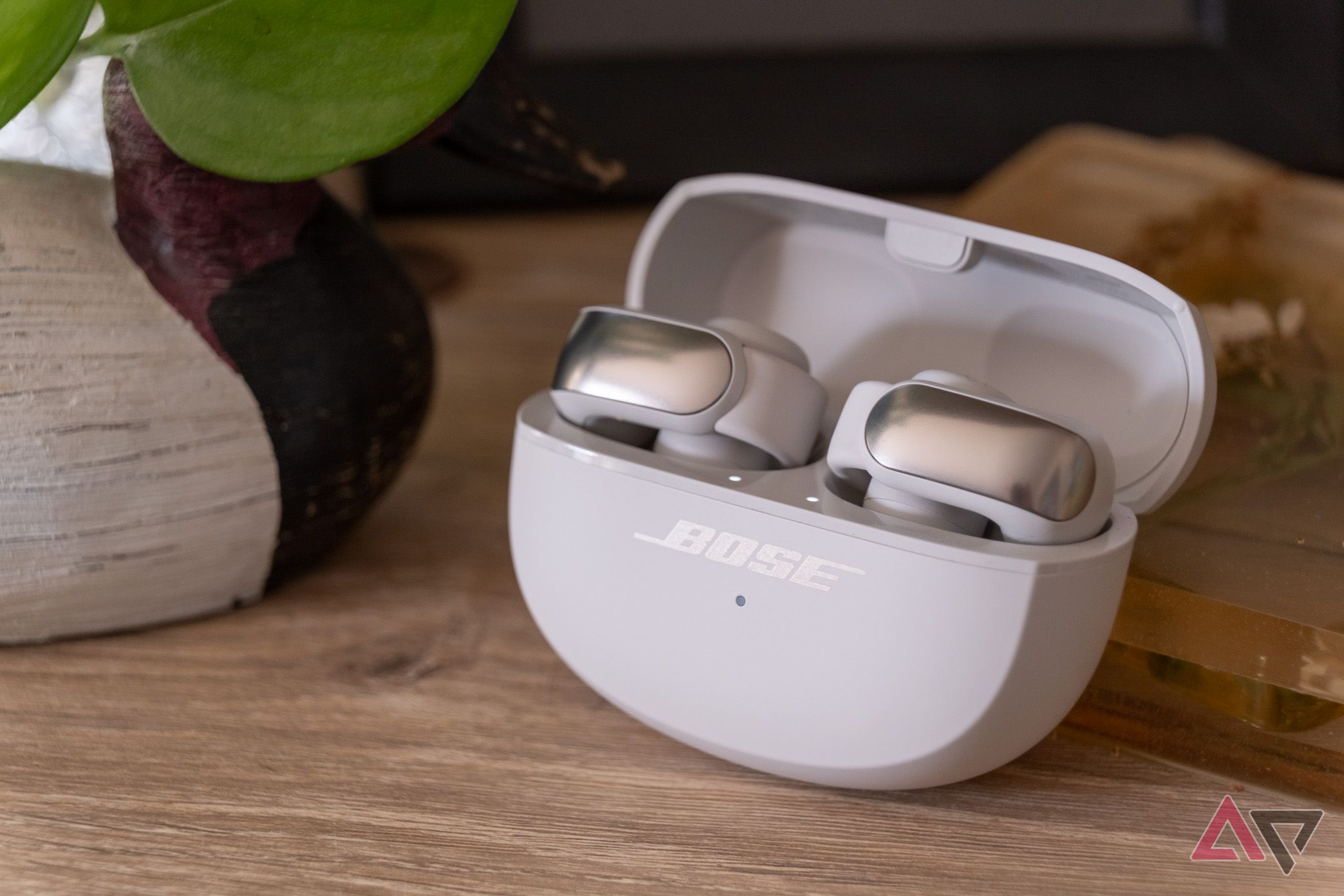 The earbuds that keep your heart racing just hit their rock-bottom