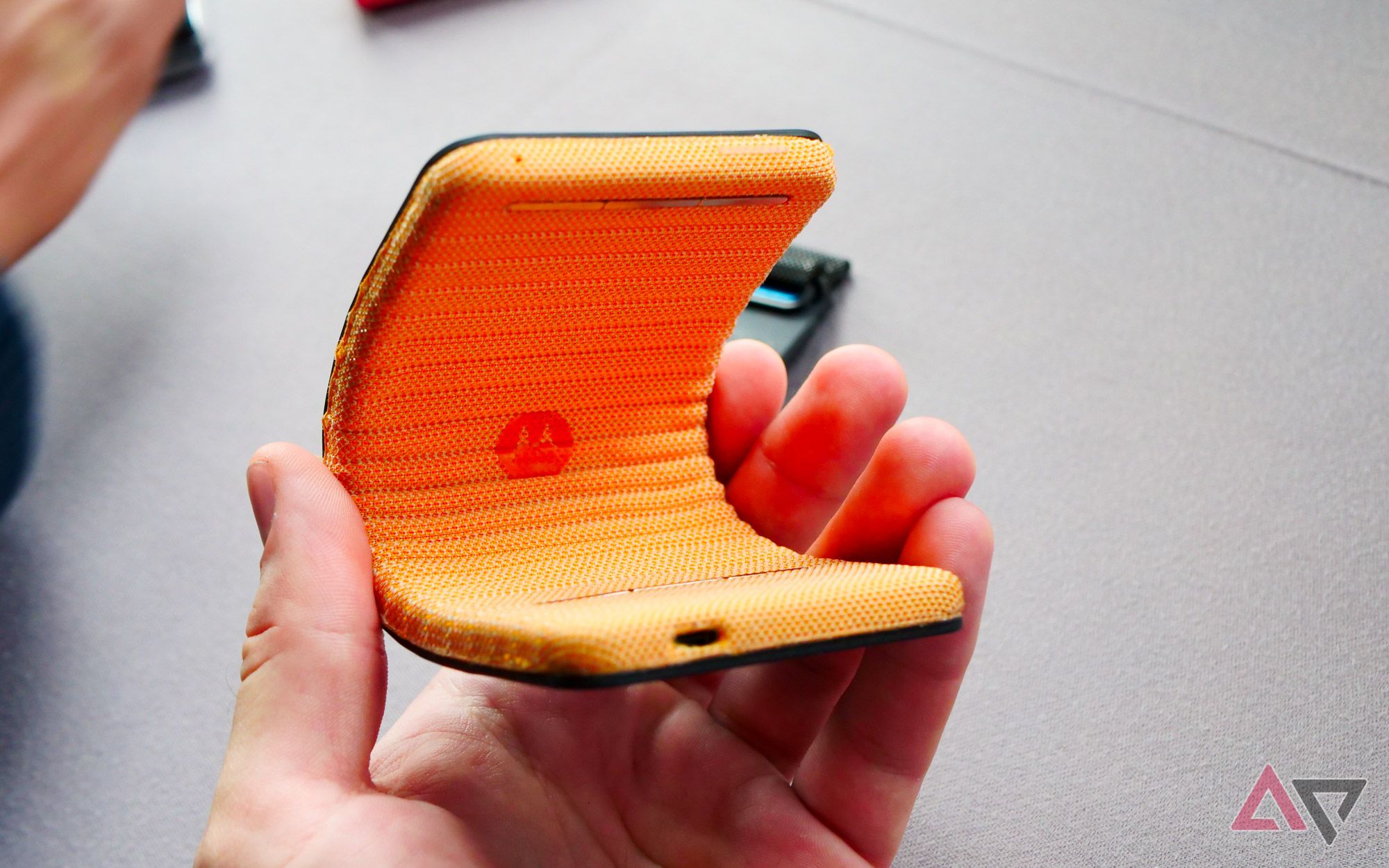 Motorola's bendy smartphone is a futuristic dead end