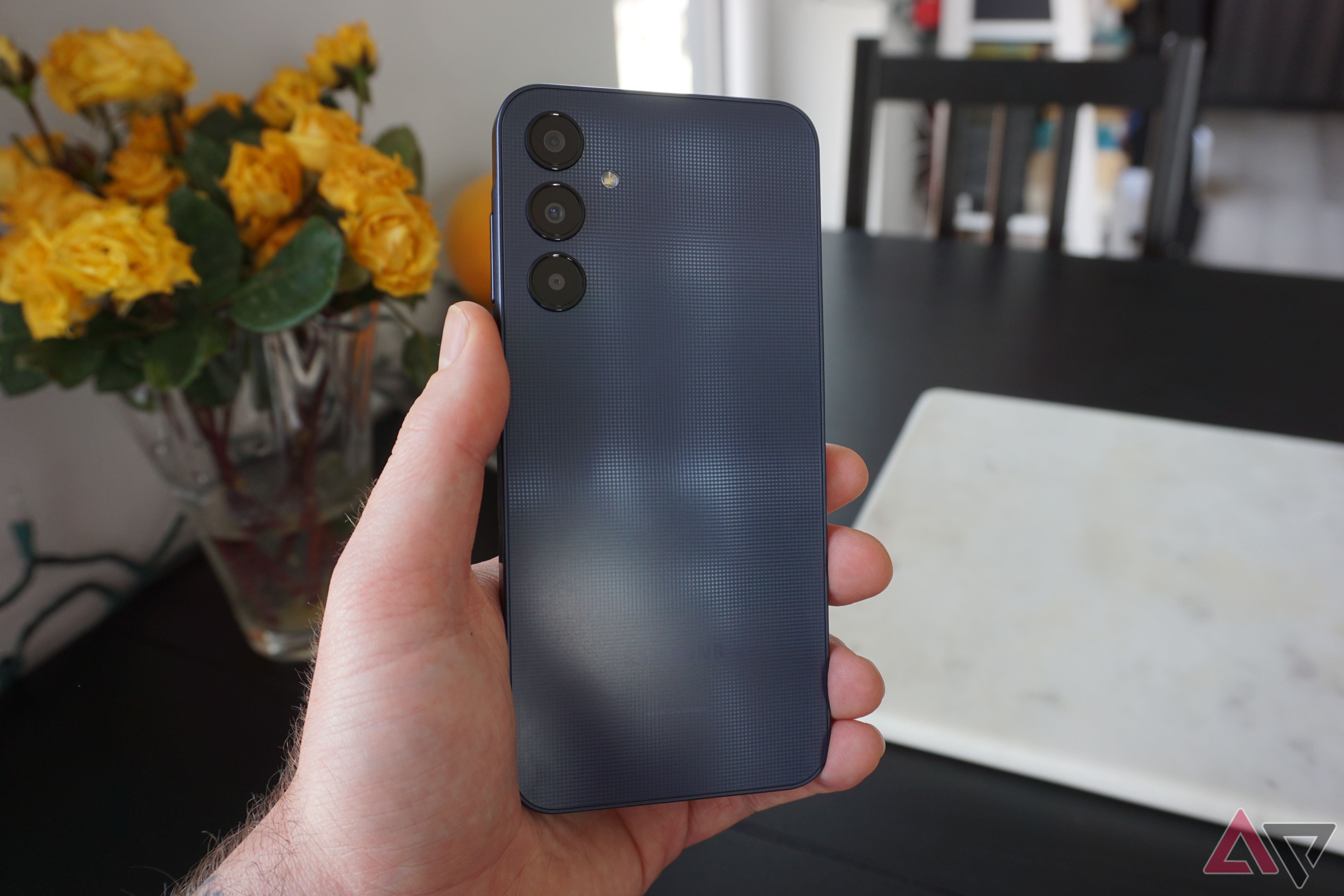 みさと⭐︎　Samsung Galaxy A25 5G SAMSUNG Galaxy A25 5G A Series Cell Phone, 128GB Unlocked Android