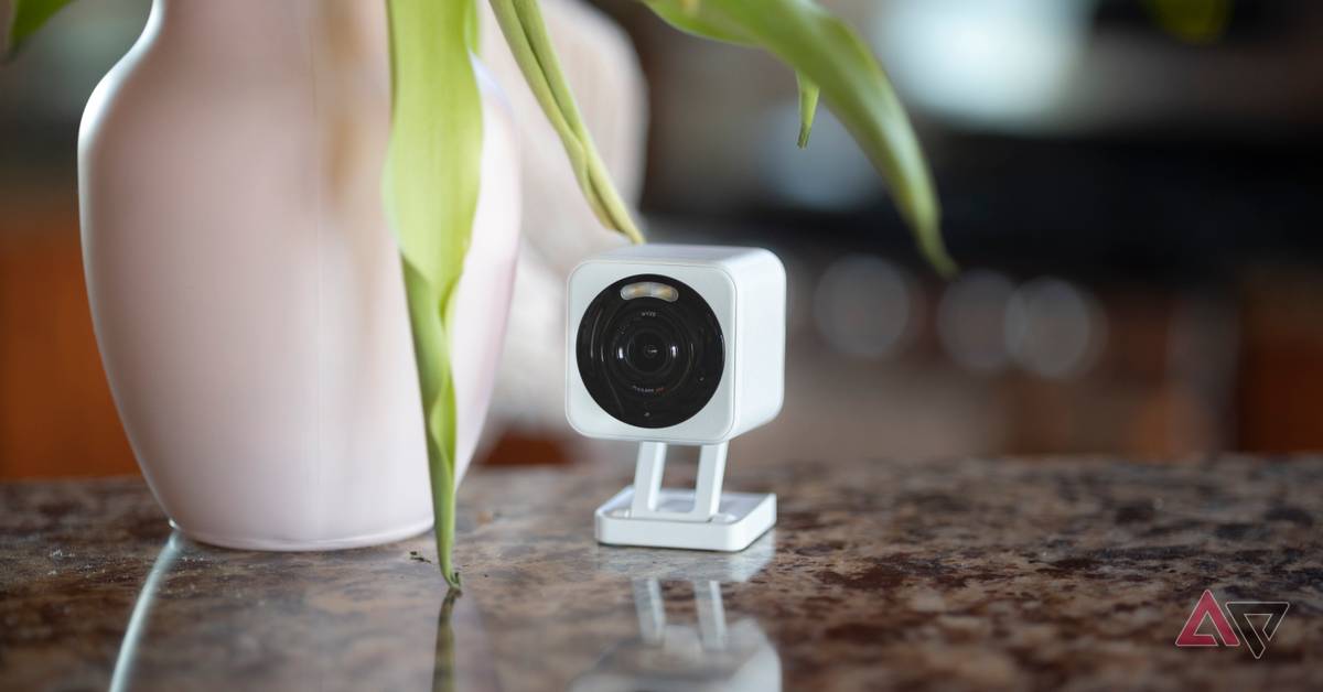 Battery Life Battery Powered Wyze Cam Wyze Cam V4 Review: Not