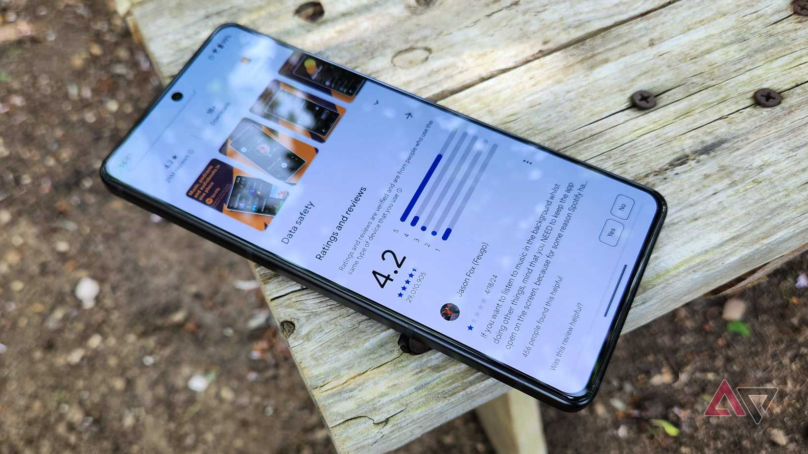 asus-zenfone-11-ultra-review-device-26