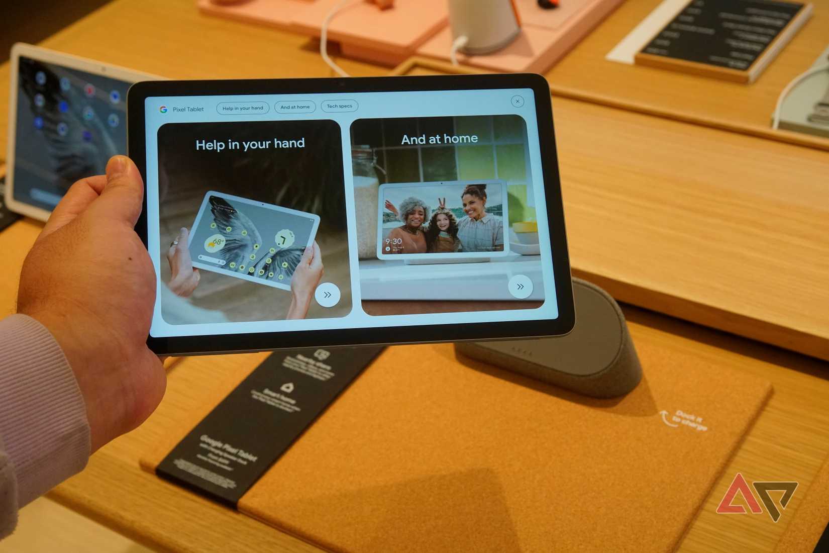 Google is finally selling the Pixel Tablet without a dock