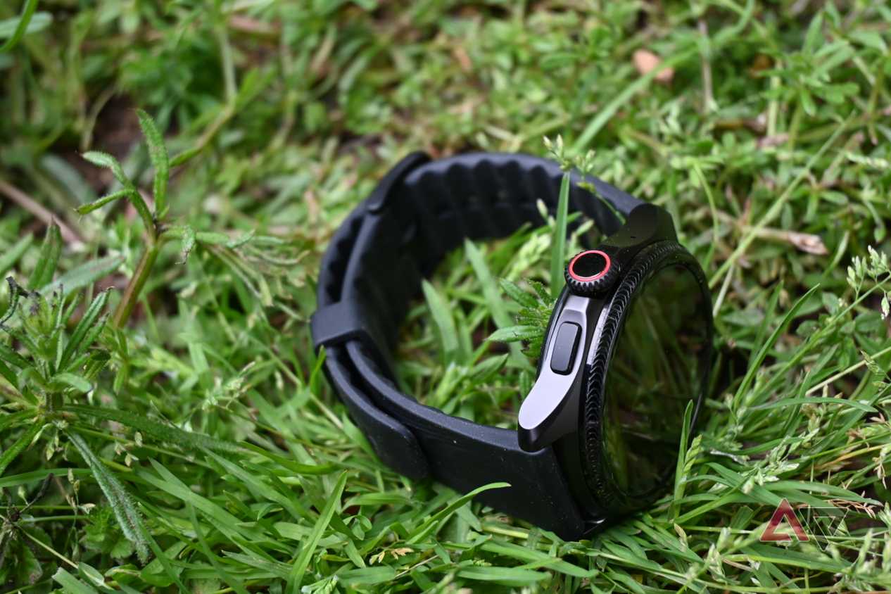 Mobvoi Ticwatch Ticwatch Pro Vs Garmin Vivoactive Music Ultra Gps