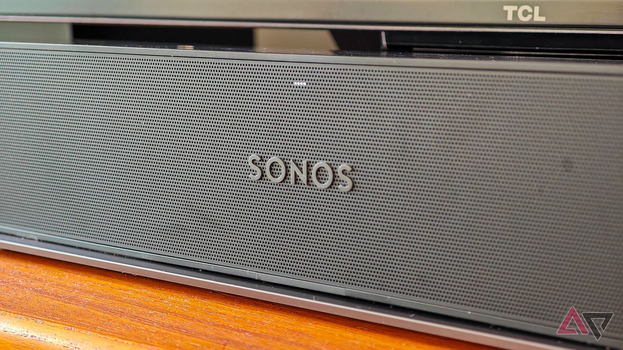 sonos-ray-7.jpg?q=49&fit=crop&w=220&h=124&dpr=2