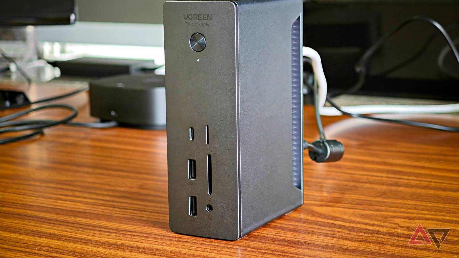 Ugreen Revodok Max 213 Thunderbolt 4 dock review: The only dock 