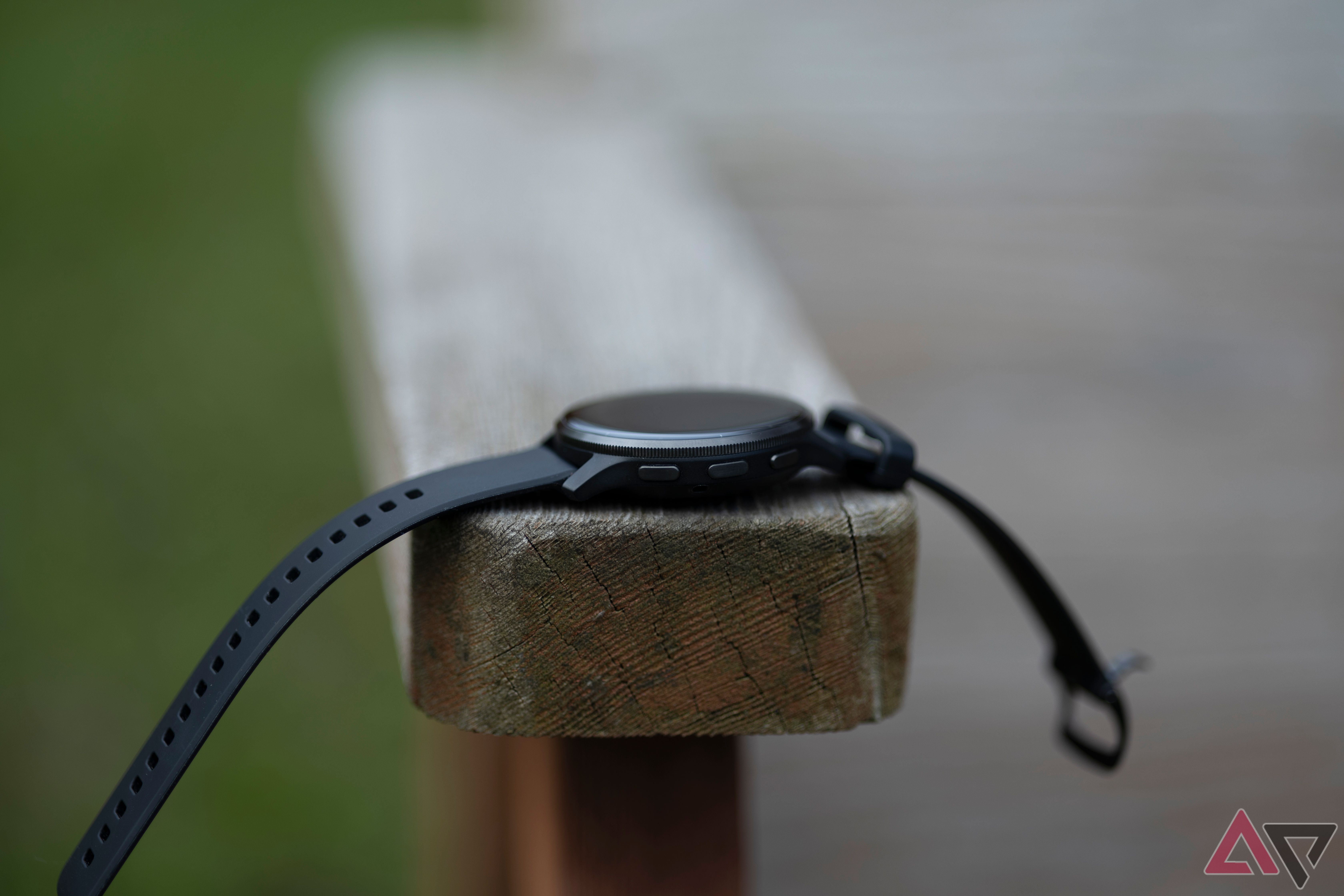 Garmin Venu 3 side buttons