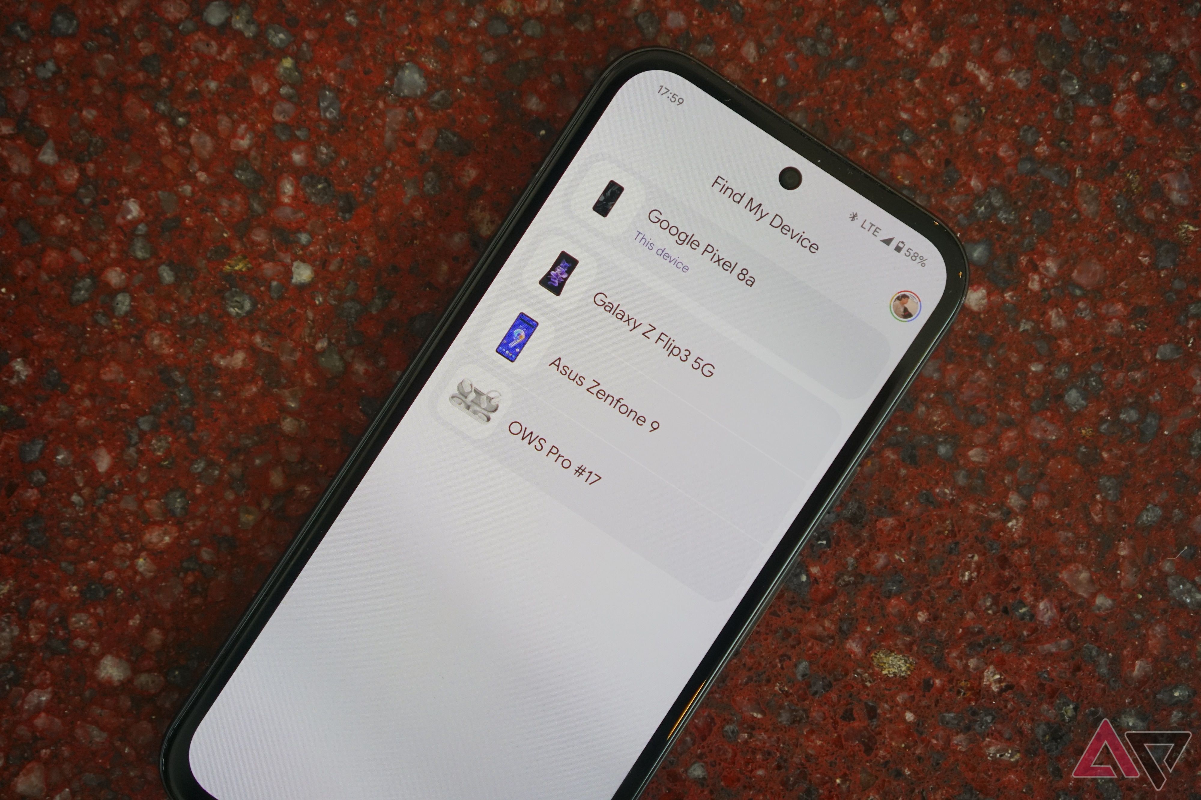 5 ways I keep my Android phone and data safe while traveling