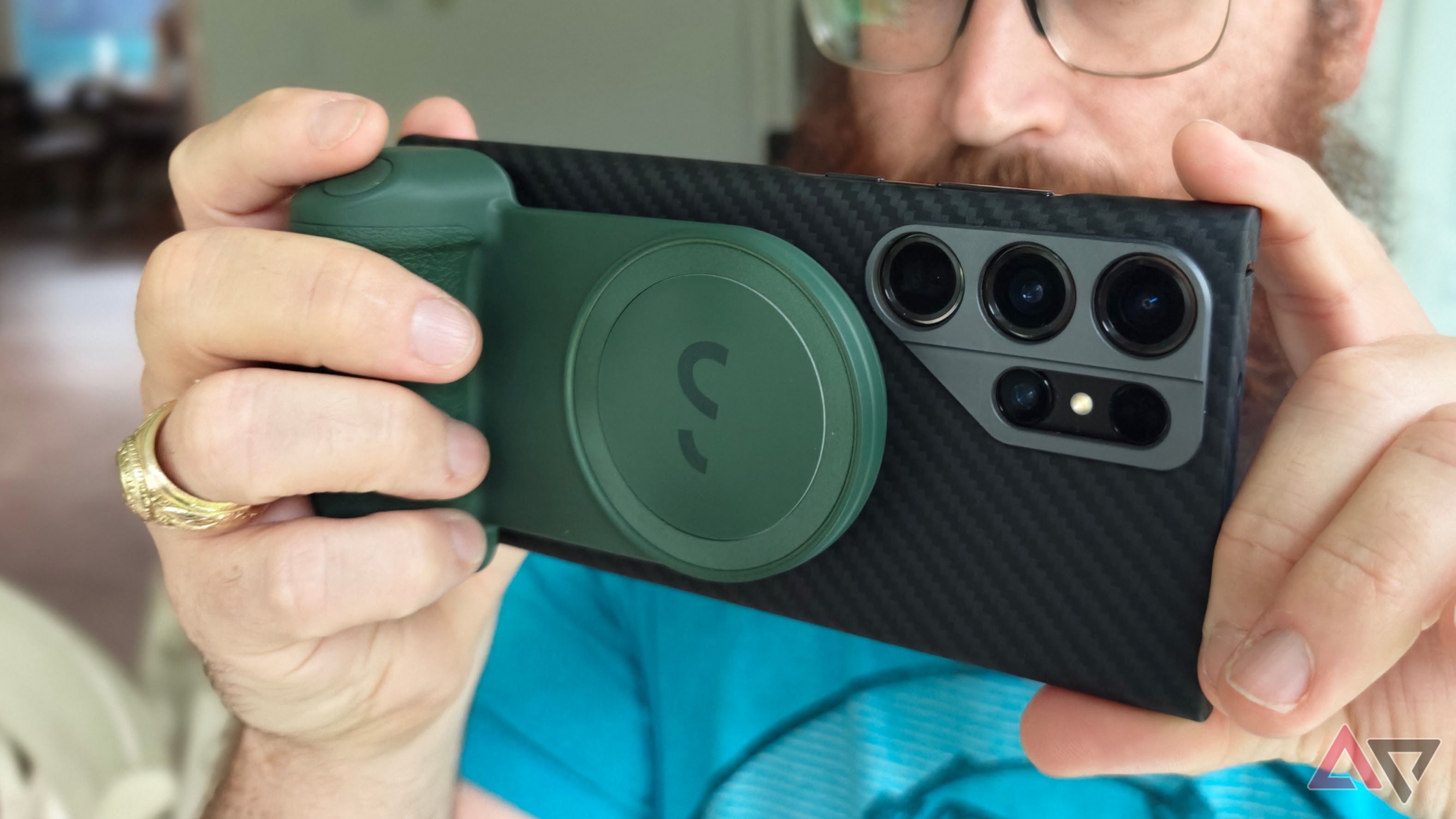 ShiftCam SnapGrip review: Get a grip on taking better pictures