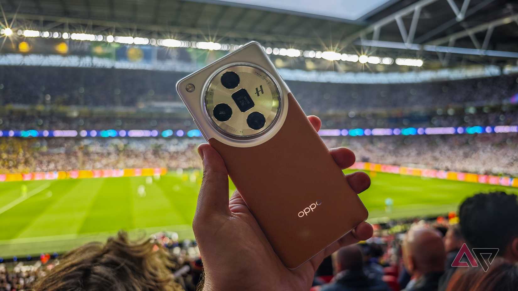 Oppo Encontre X7 Ultra-2