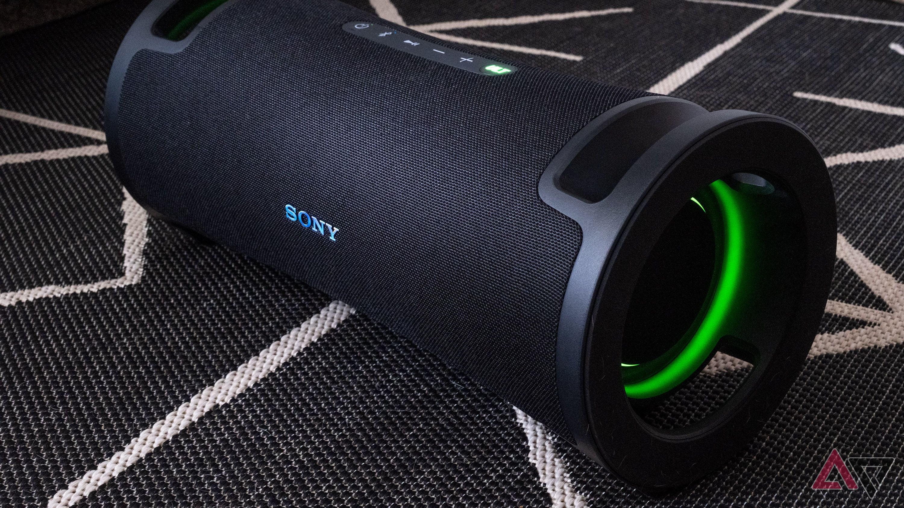 Sony Ult Field 7 review: 14 pounds of party
