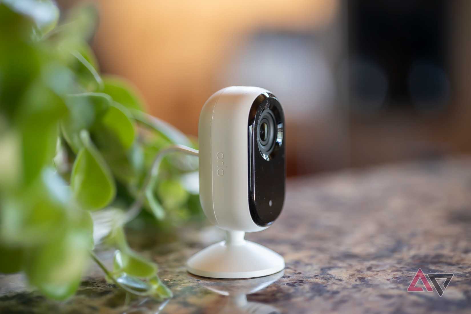Arlo Essential Indoor Camera (2nd Gen, 2K) review: Privacy is