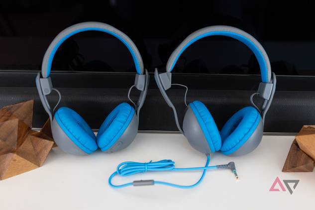 JLAB AUDIO JBuddies Studio 2, Over-ear Cuffie per bambini Bluetooth blu JLAB AUDIO JBuddies Studio 2, Over-ear Cuffie per bambini Bluetooth blu