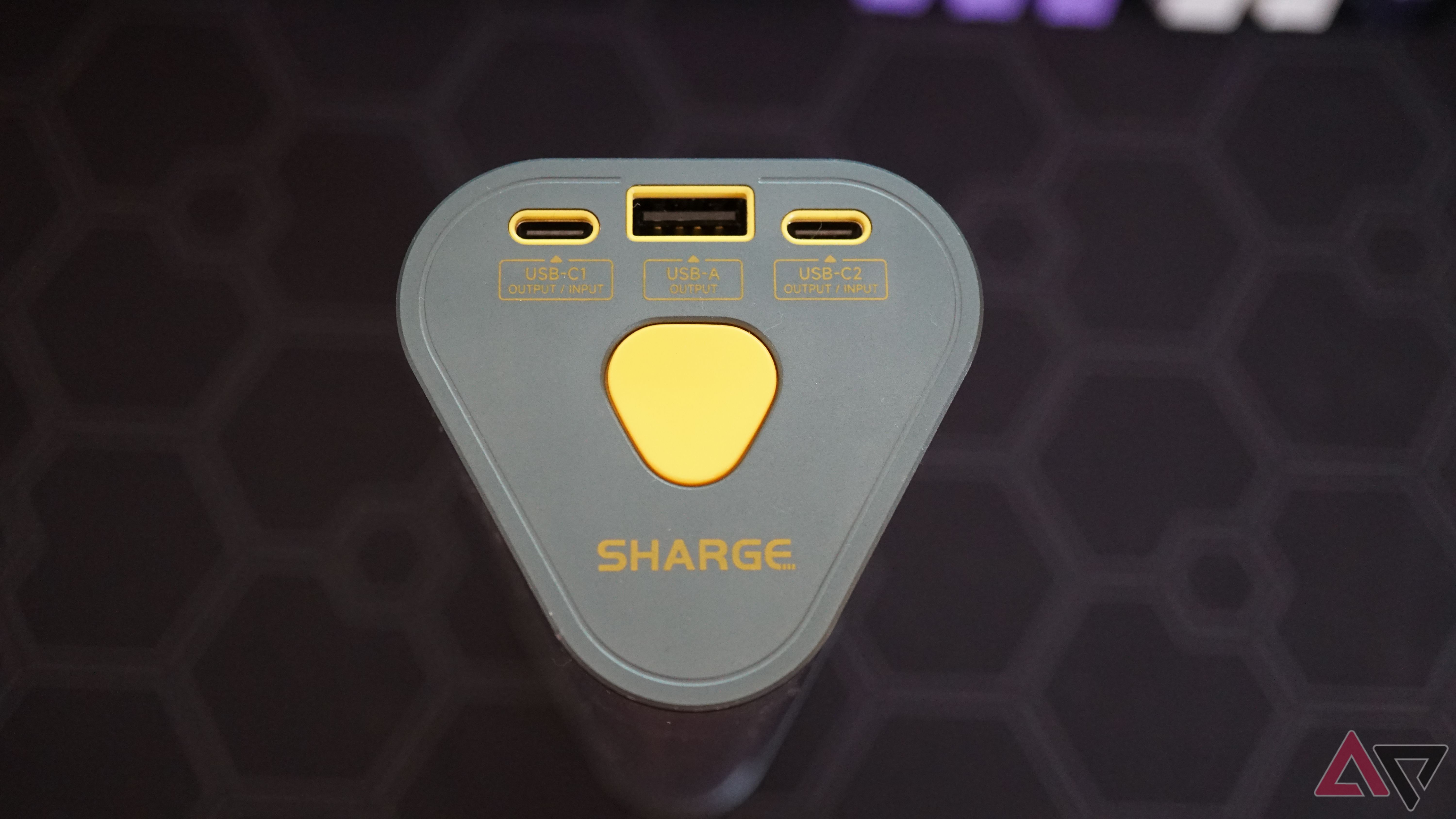 Sharge Shargeek 170 power bank review: Phenomenal cosmic power, not so ...