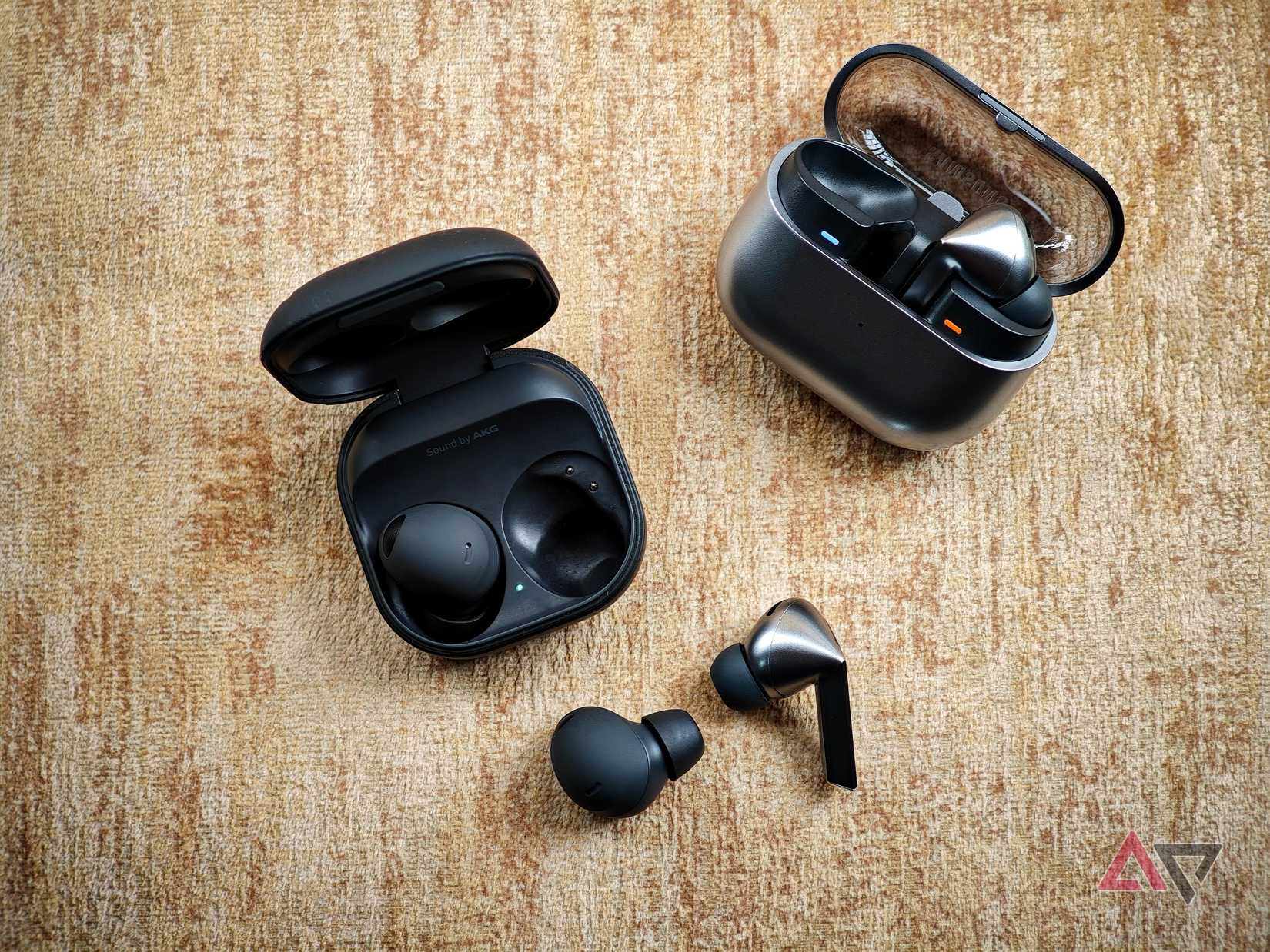 Samsung Galaxy Buds Pro Galaxy Buds Pro: Similar name