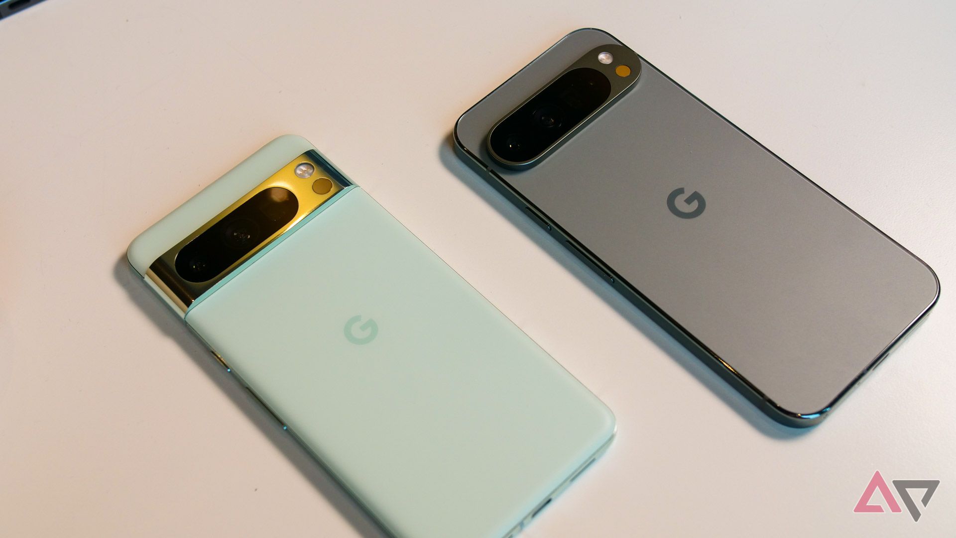 Google Pixel 9 Pro vs. Pixel 9 Pro XL: A tale of two screen sizes