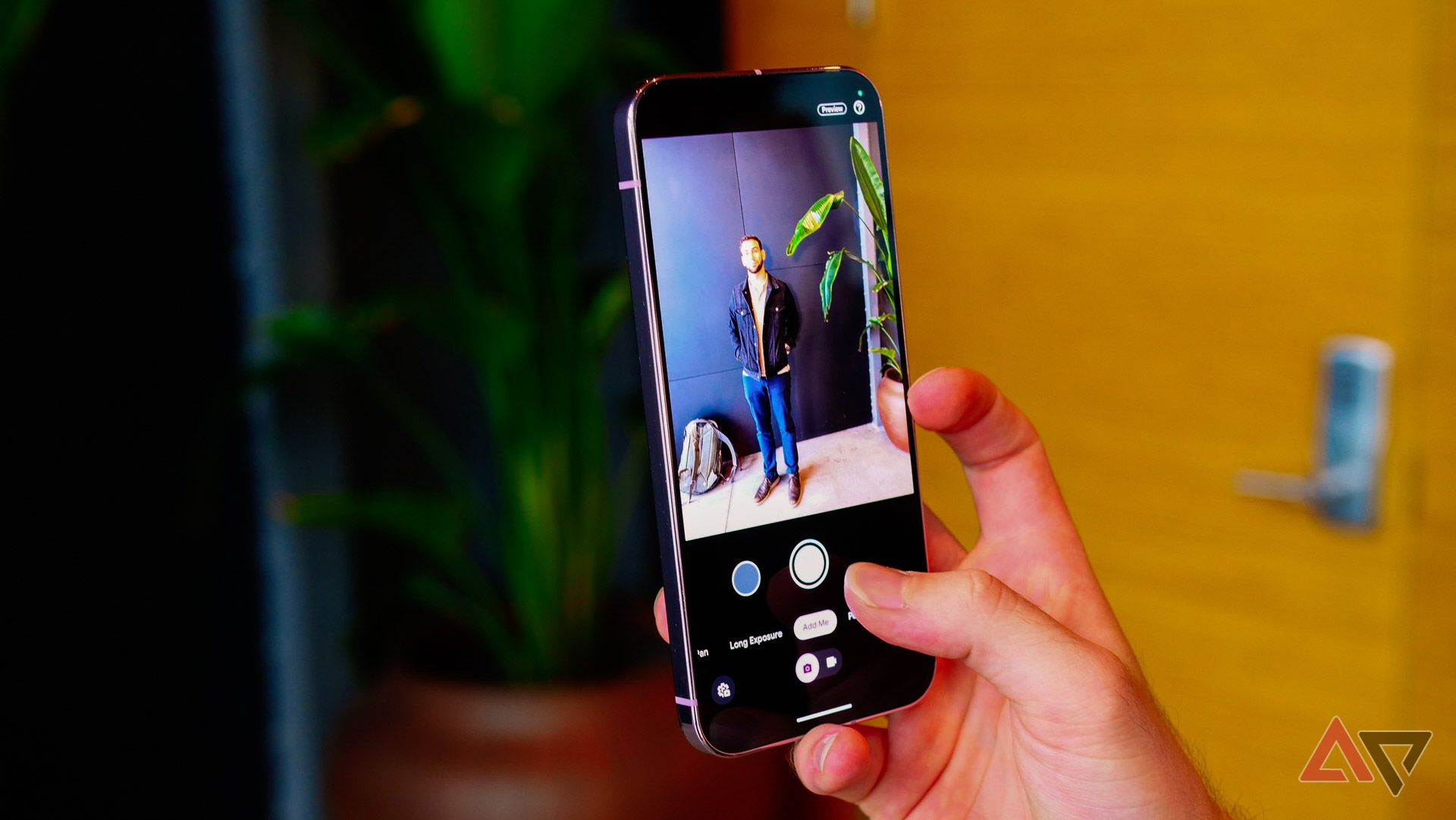 Google's Pixel series is the first to sport selfie camera