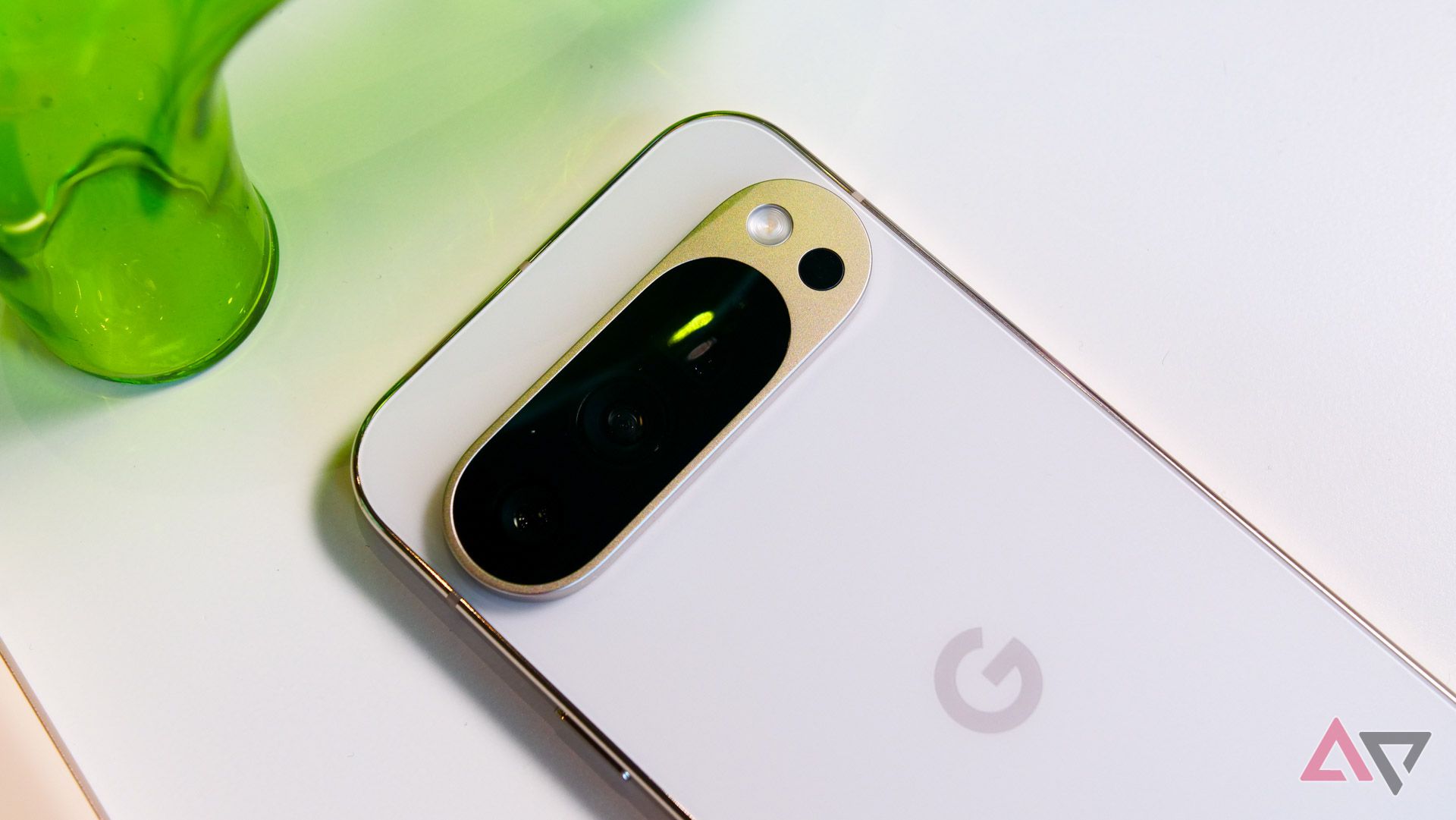 Google's Pixel 9 flagships go official with a new model that