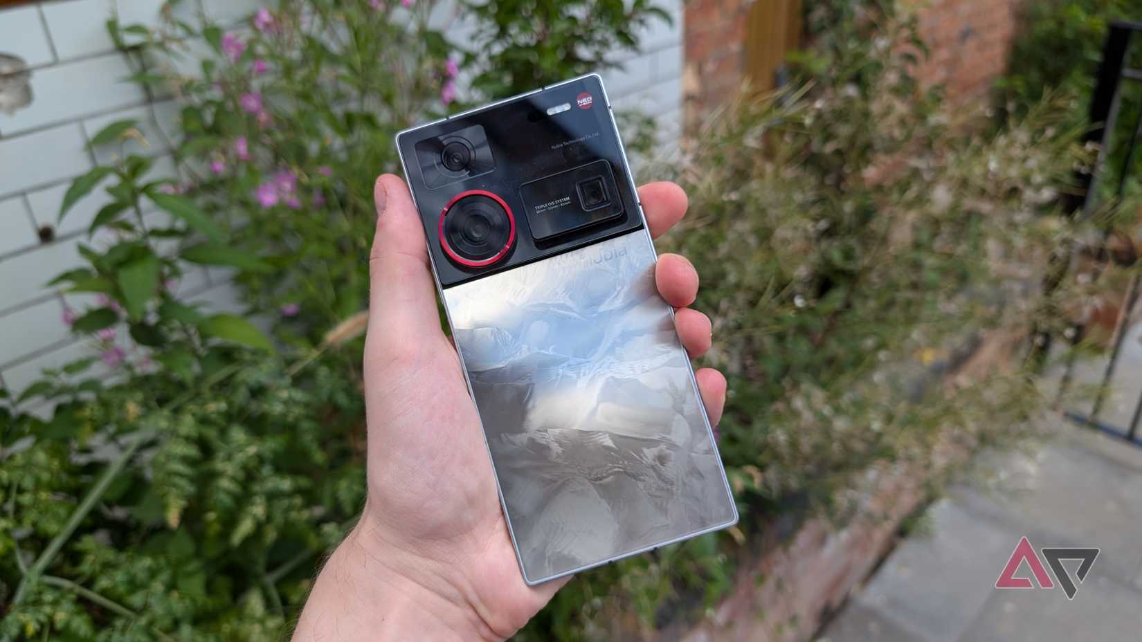 Nubia Z60 Ultra Leading Version review: Fantastic cameras and