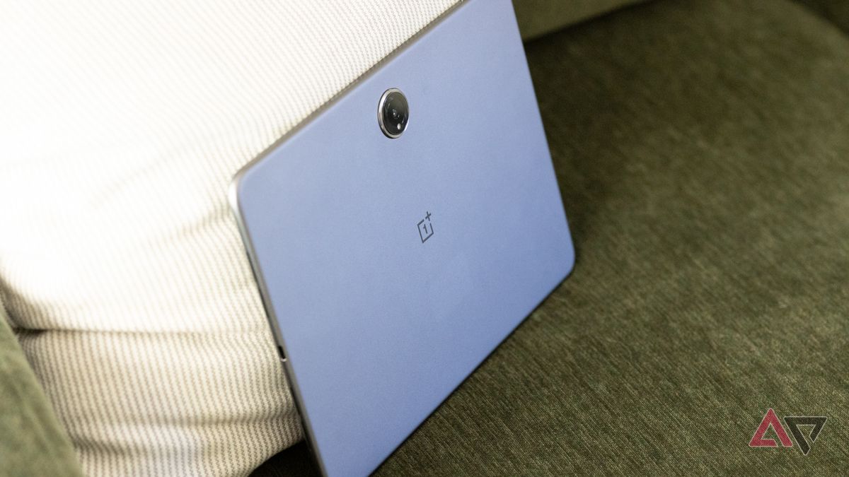 OnePlus Pad 2 becomes the first non-Pixel tablet to get Android 15