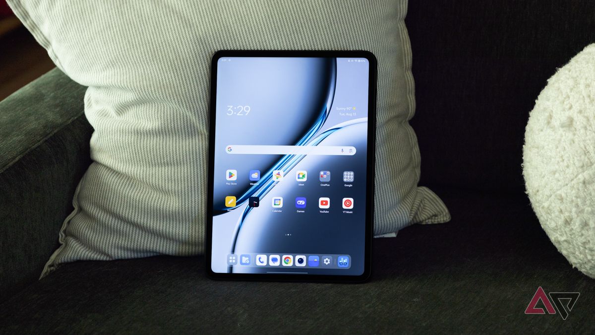 OnePlus Pad 2 becomes the first non-Pixel tablet to get Android 15