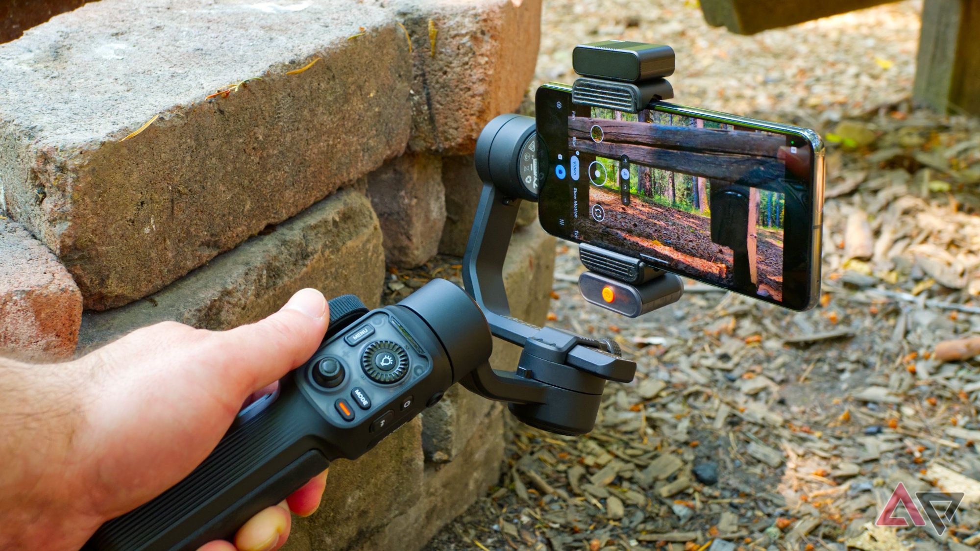 Zhiyun Smooth 5S AI review: The new gold standard for