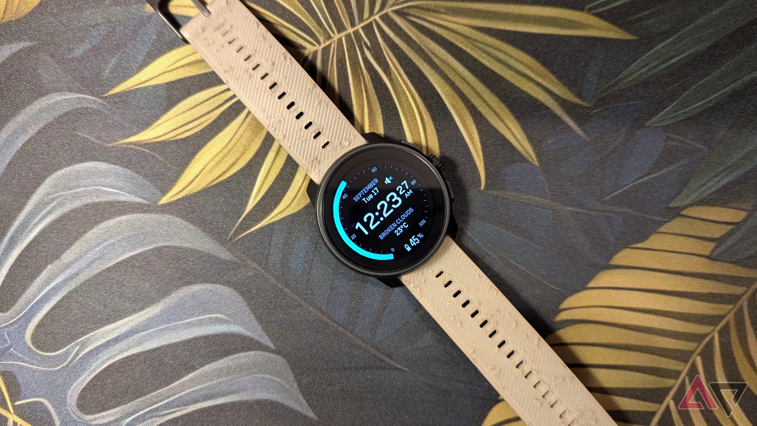 Suunto Race S review: Smaller might just be what the doctor ordered