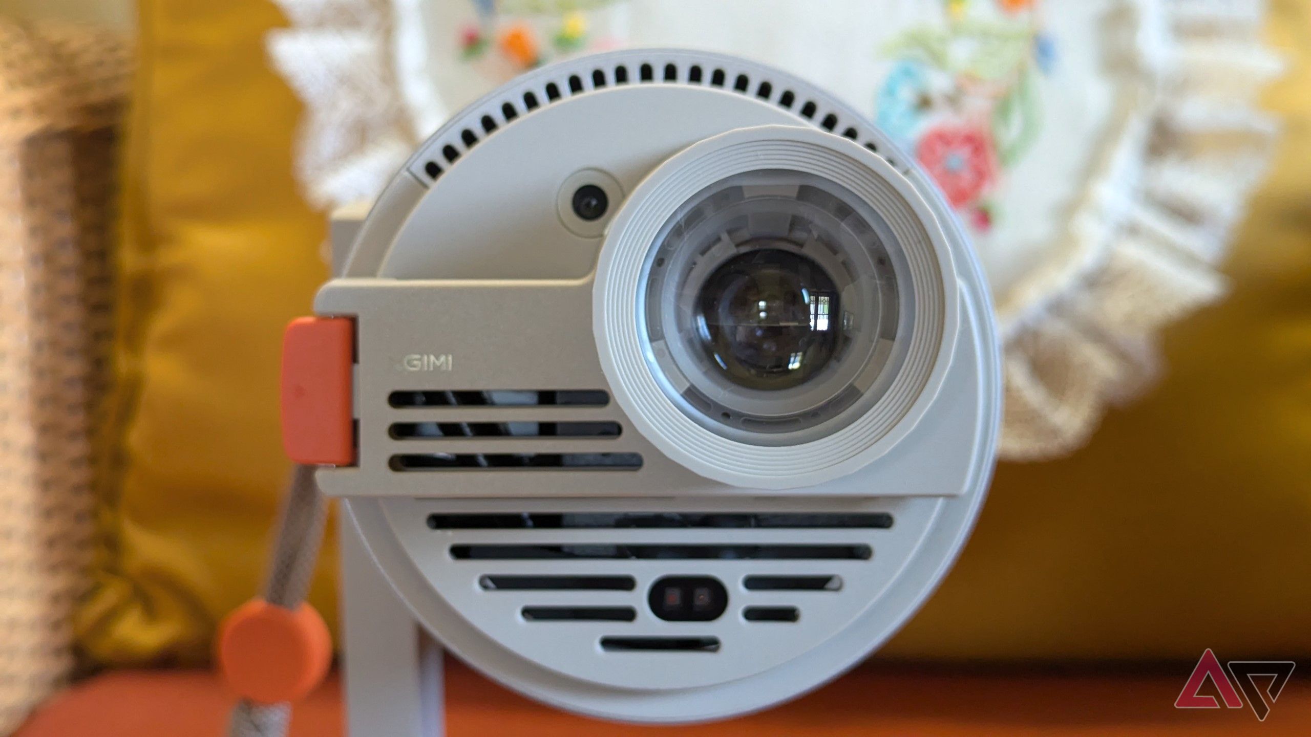 Xgimi MoGo 3 Pro review: A $500 projector that looks like a