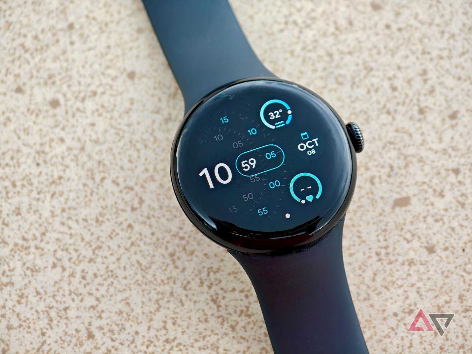 As a long-time Pixel Watch 2 user, here are my top 7 watch faces