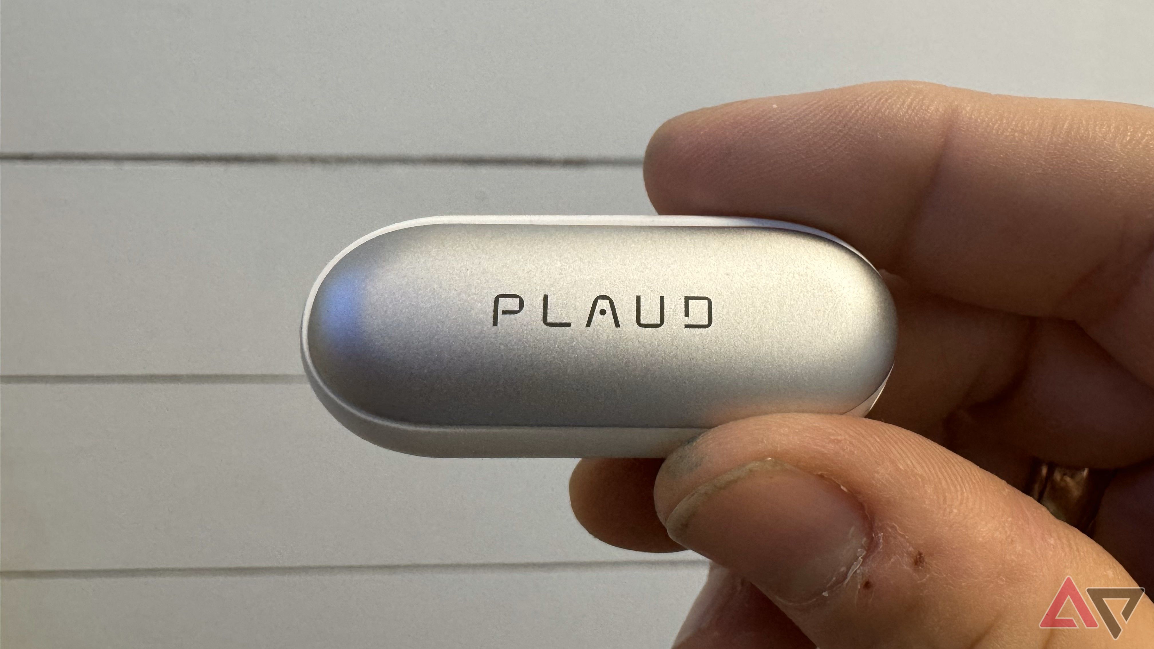 Plaud NotePin Review: An AI gadget that's genuinely useful