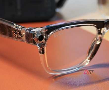 Ray-Ban-Meta-Smart-Glasses-Transparent-Frames