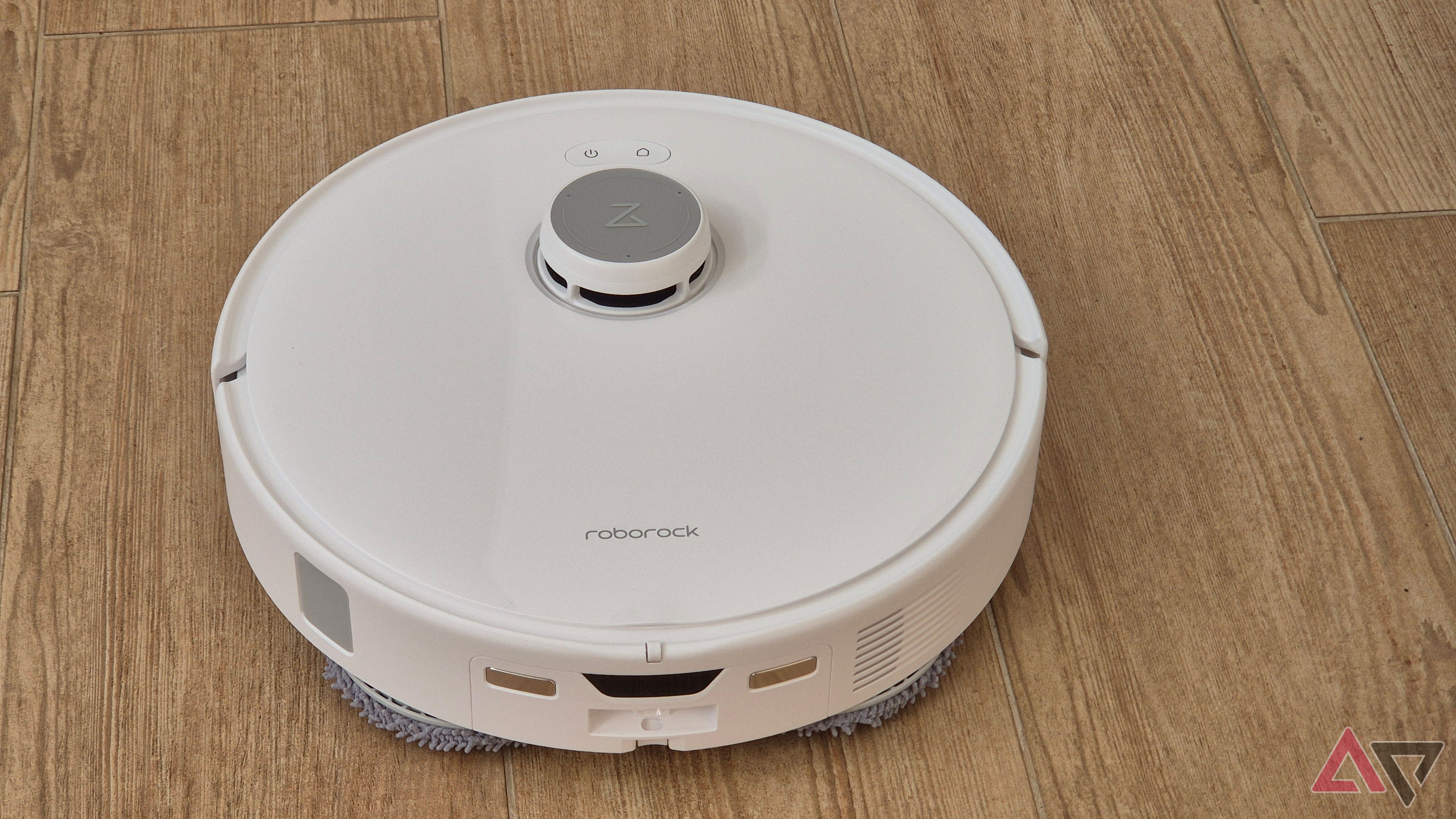 Roborock Qrevo Curv review: Powerful suction and smart features