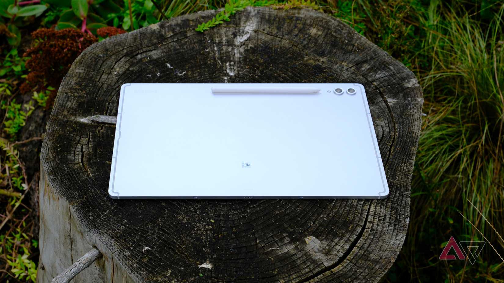 Samsung Galaxy Tab S10 Ultra vs. Apple iPad Pro (2024): Serious power ...