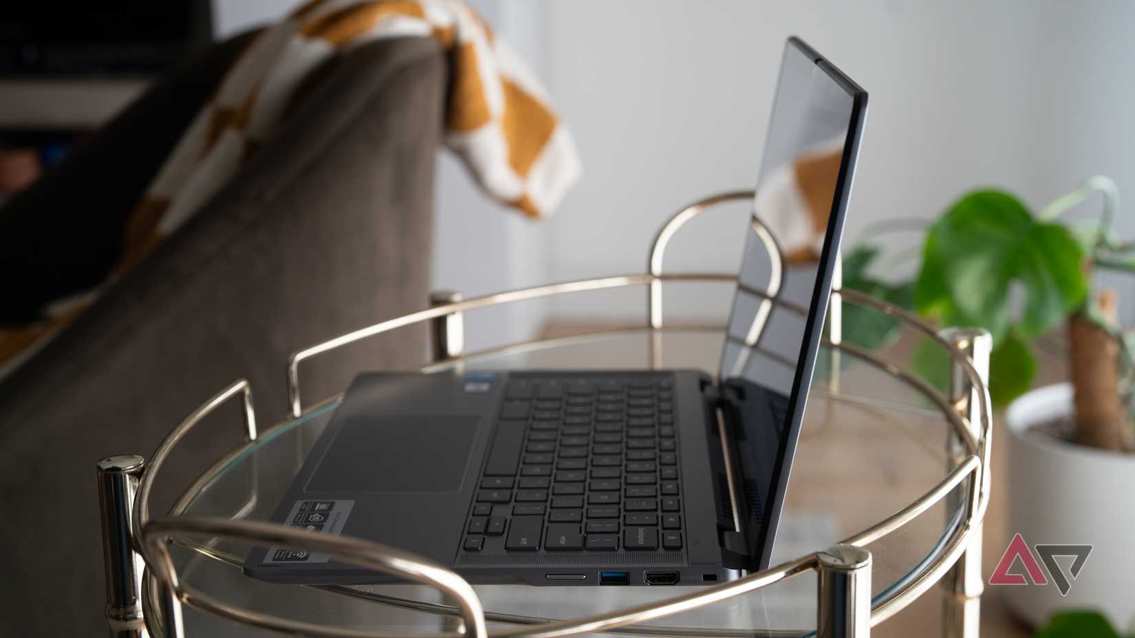 Acer-Chromebook-Plus-Spin-514-Side-Profile