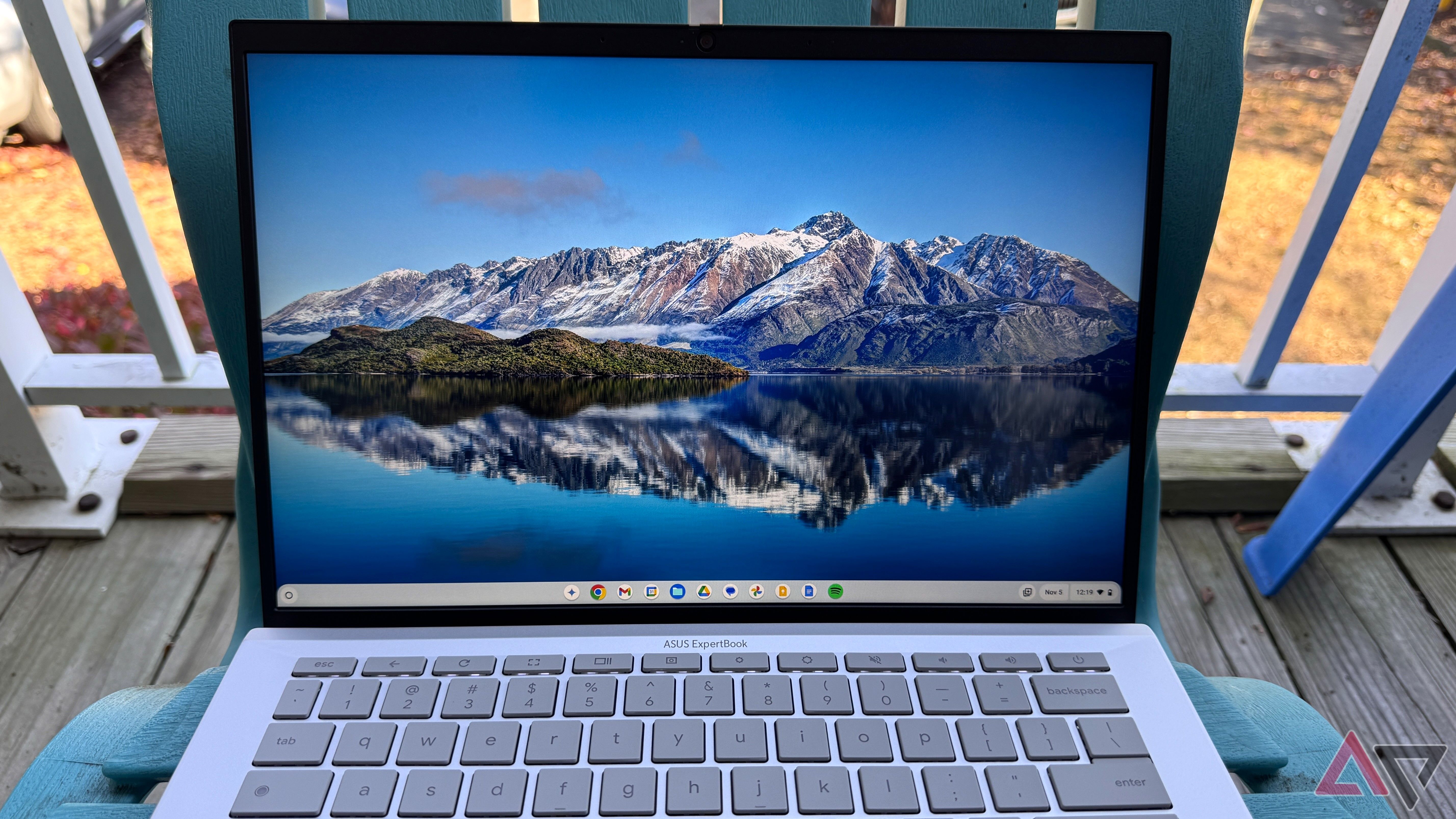 Asus CX54 Chromebook review: A well-designed and powerful high-end