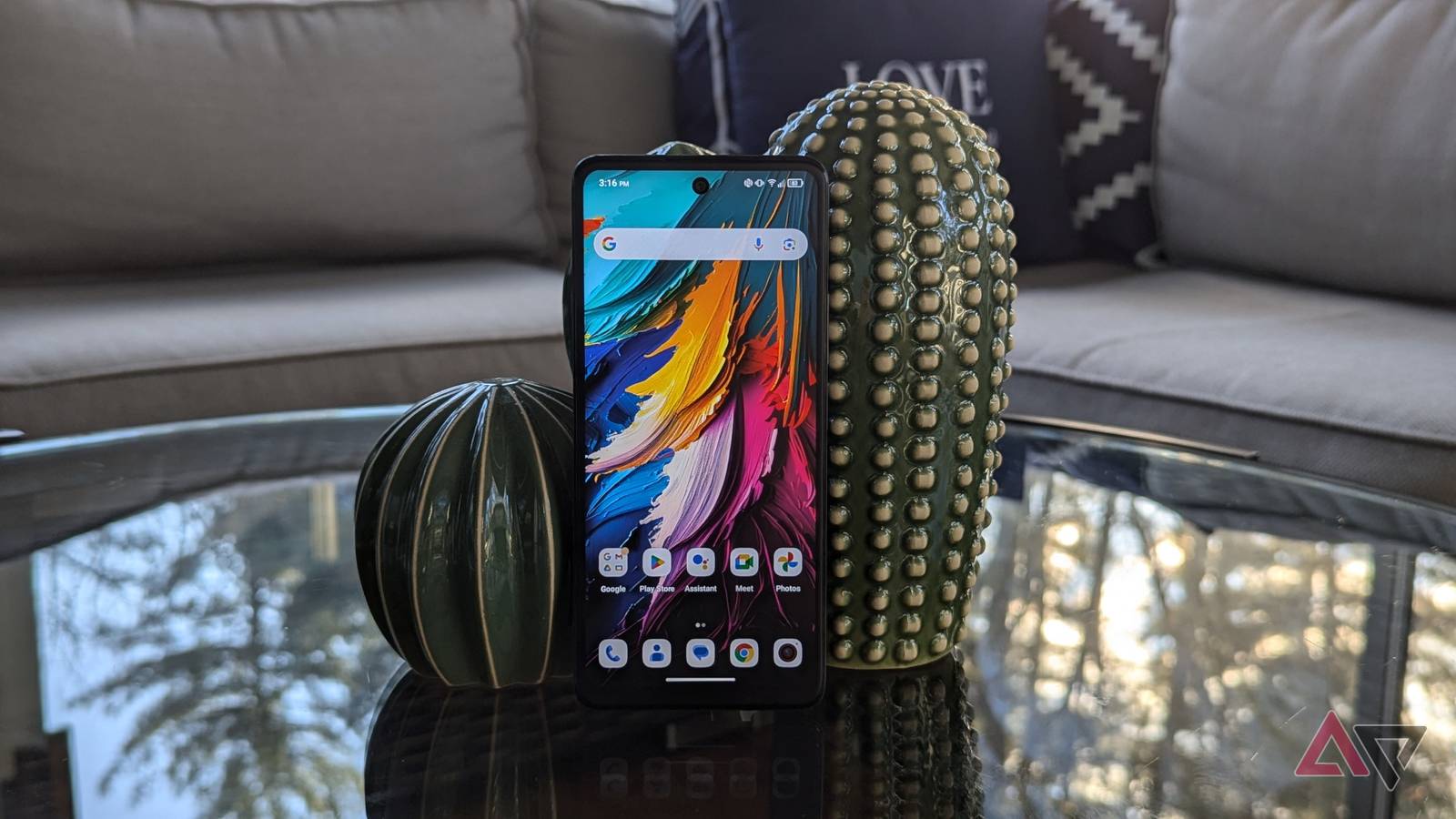 TCL 50 XE NXTPAPER 5G Review: A budget phone that's easy on the eyes