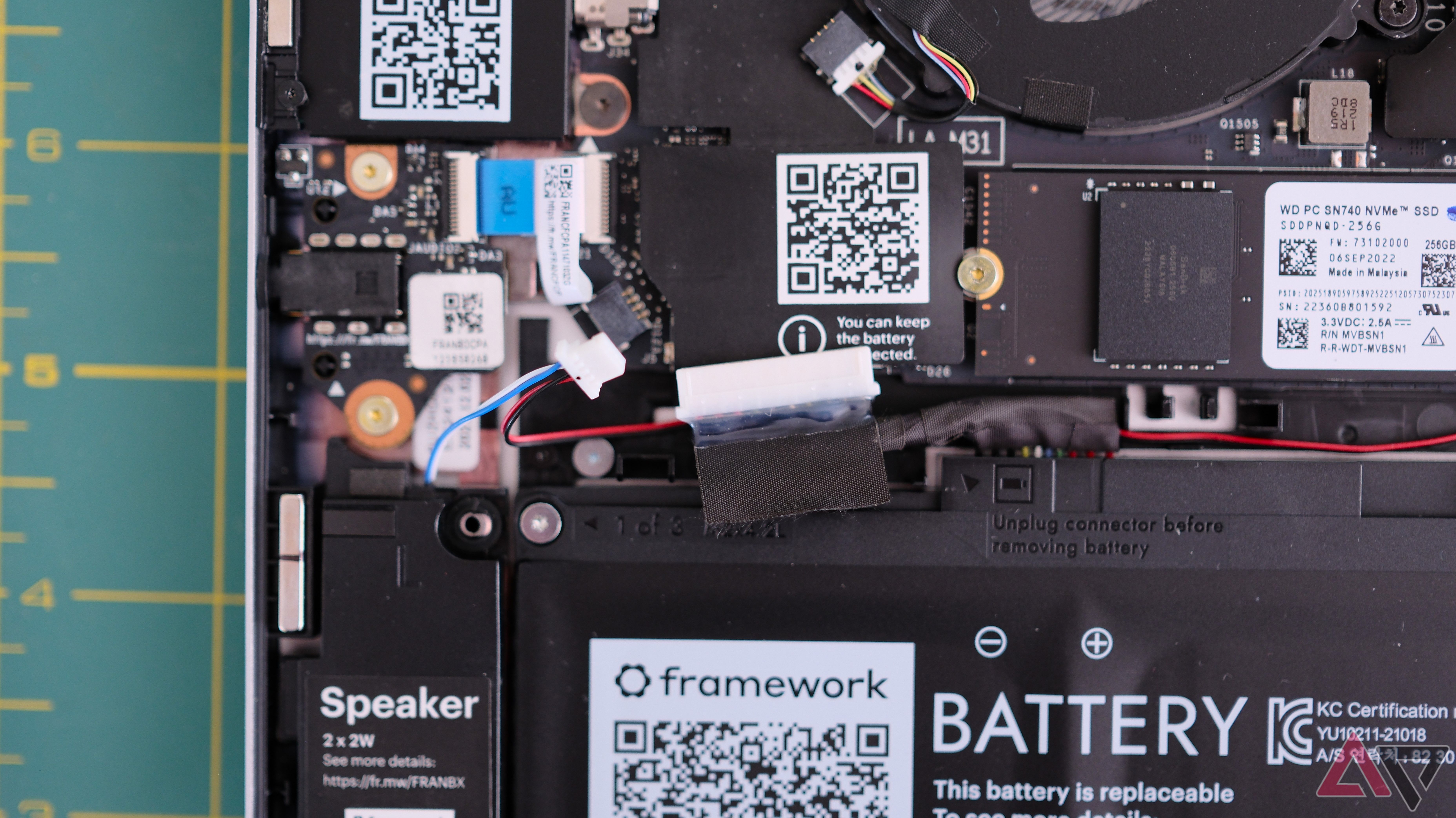 I turned this Chromebook into a full-fledged Linux system by swapping ...
