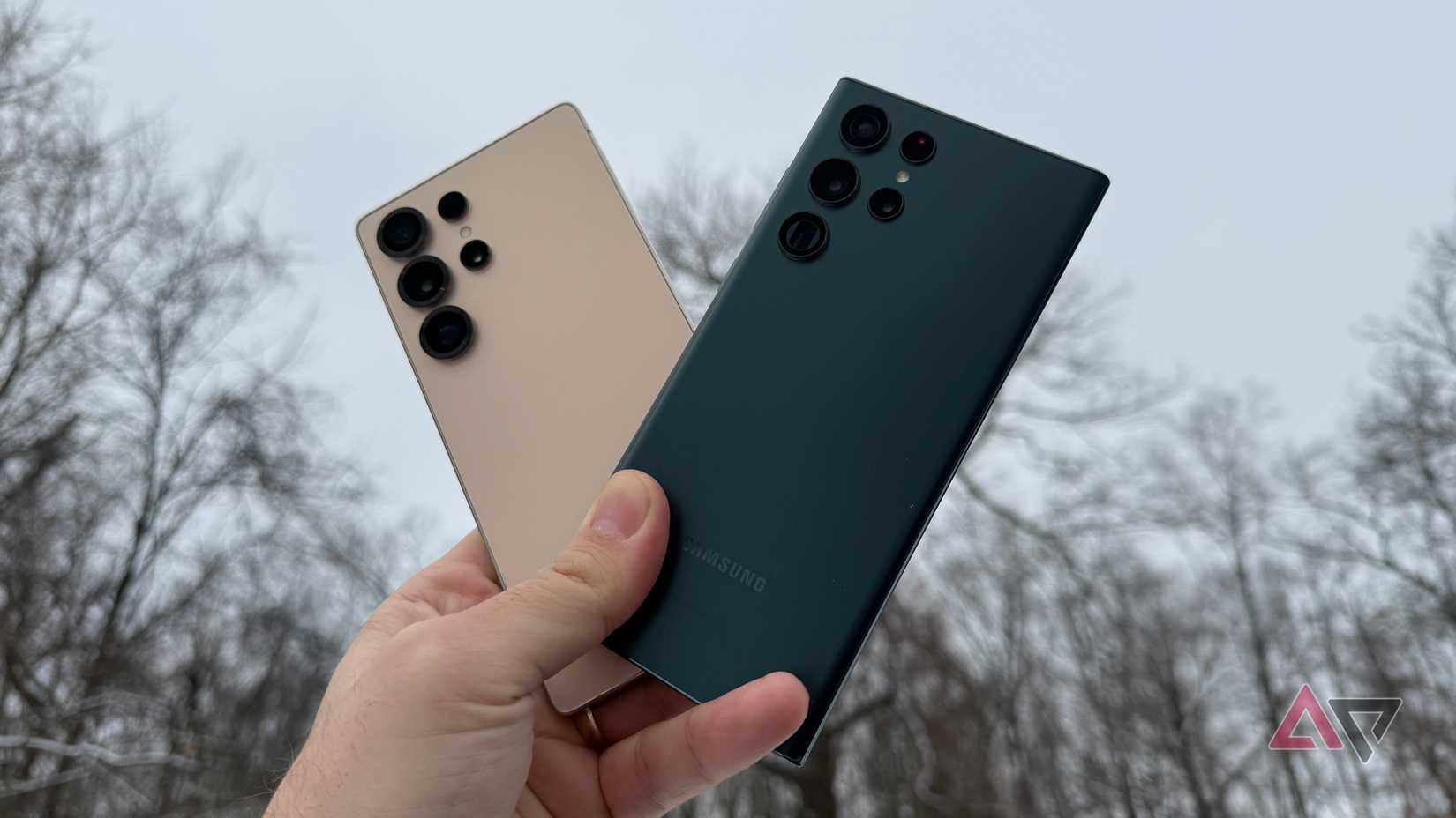 Samsung Galaxy S22 Ultra comparado ao Galaxy S25 Ultra